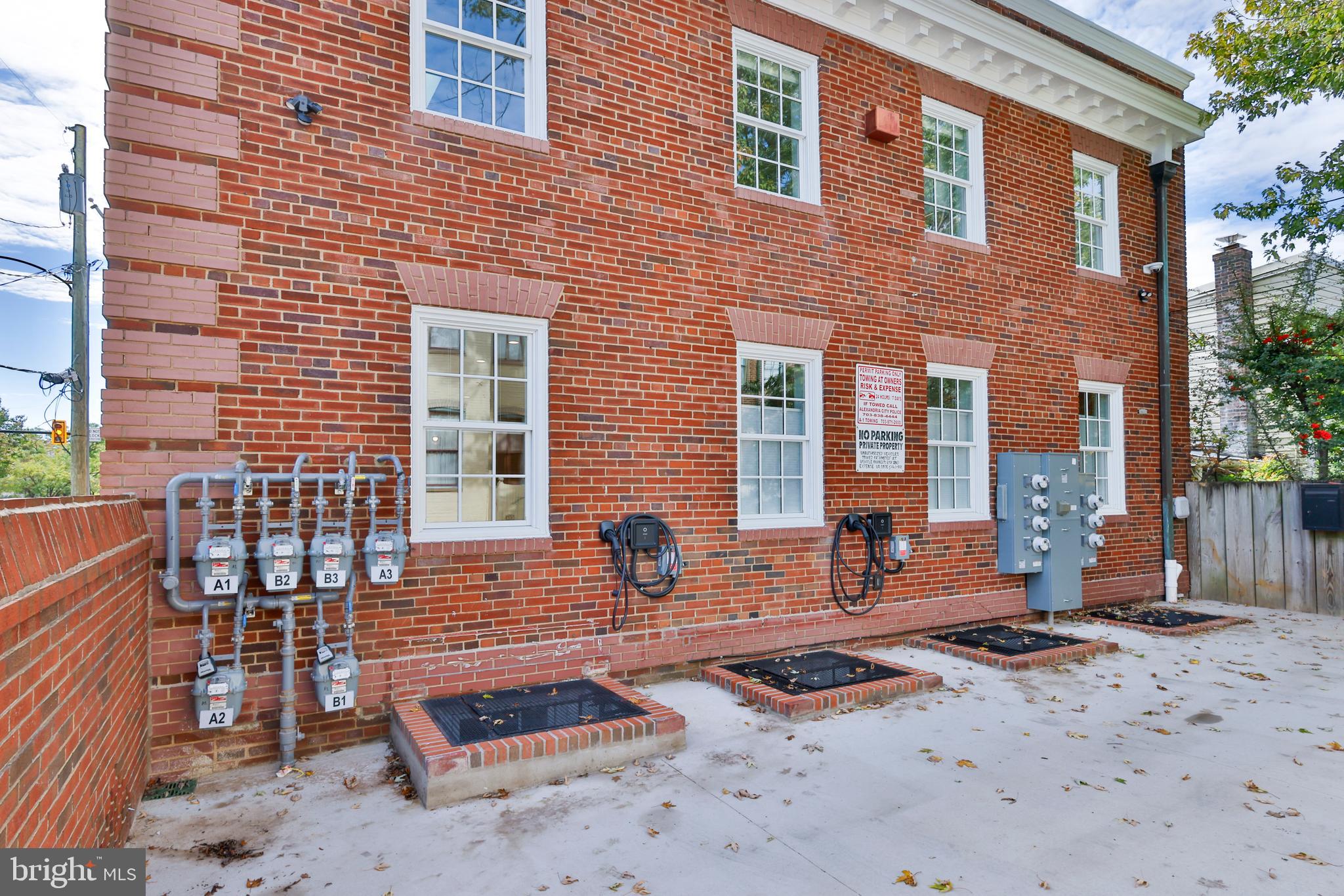 OLD TOWN - Residential Lease