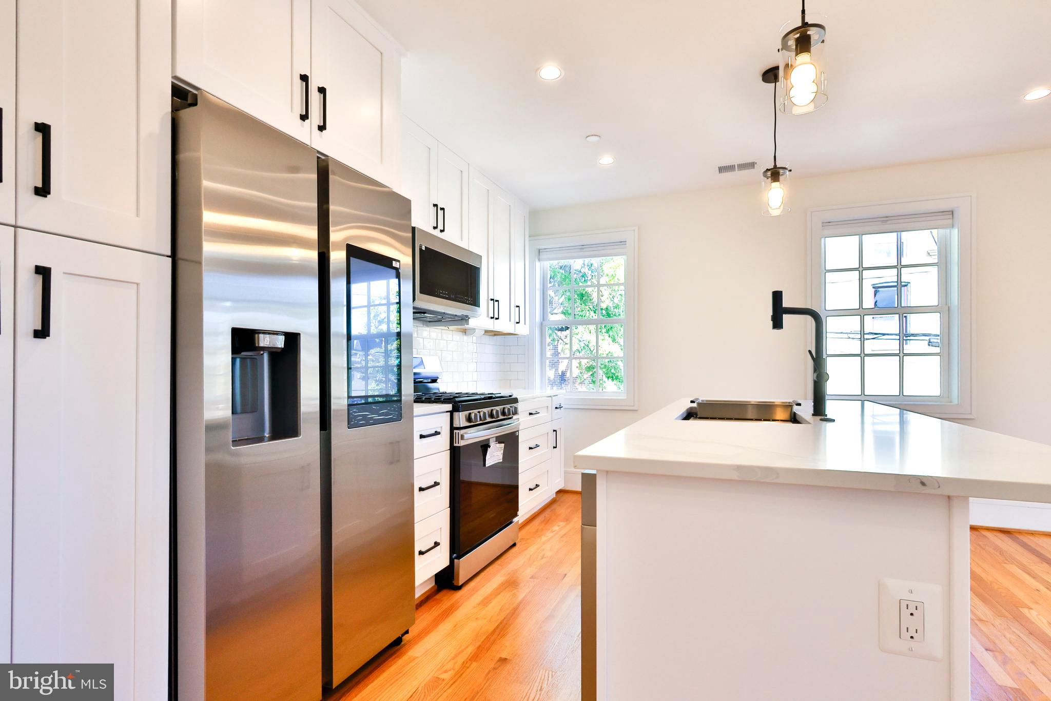 OLD TOWN - Residential Lease