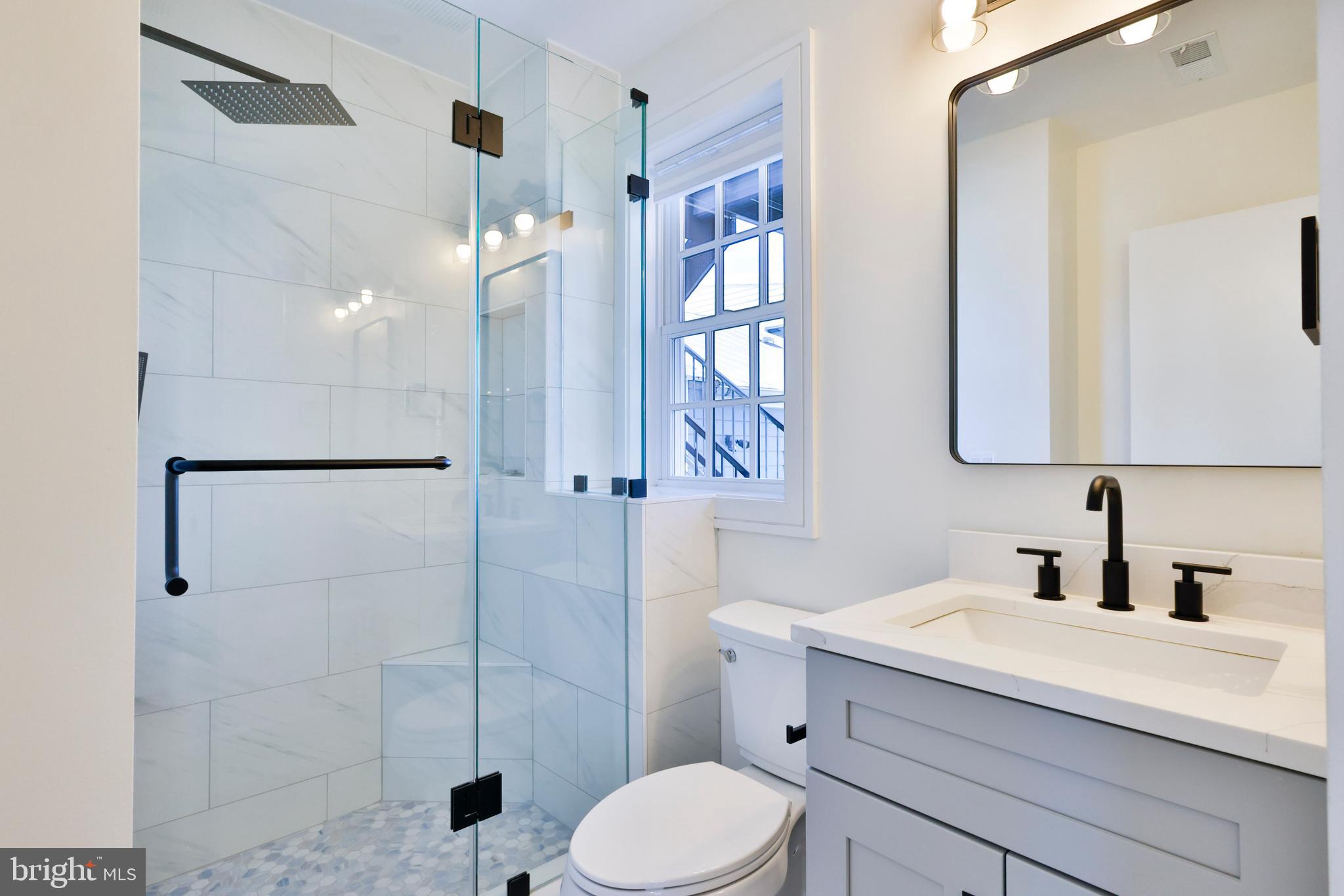 OLD TOWN - Residential Lease