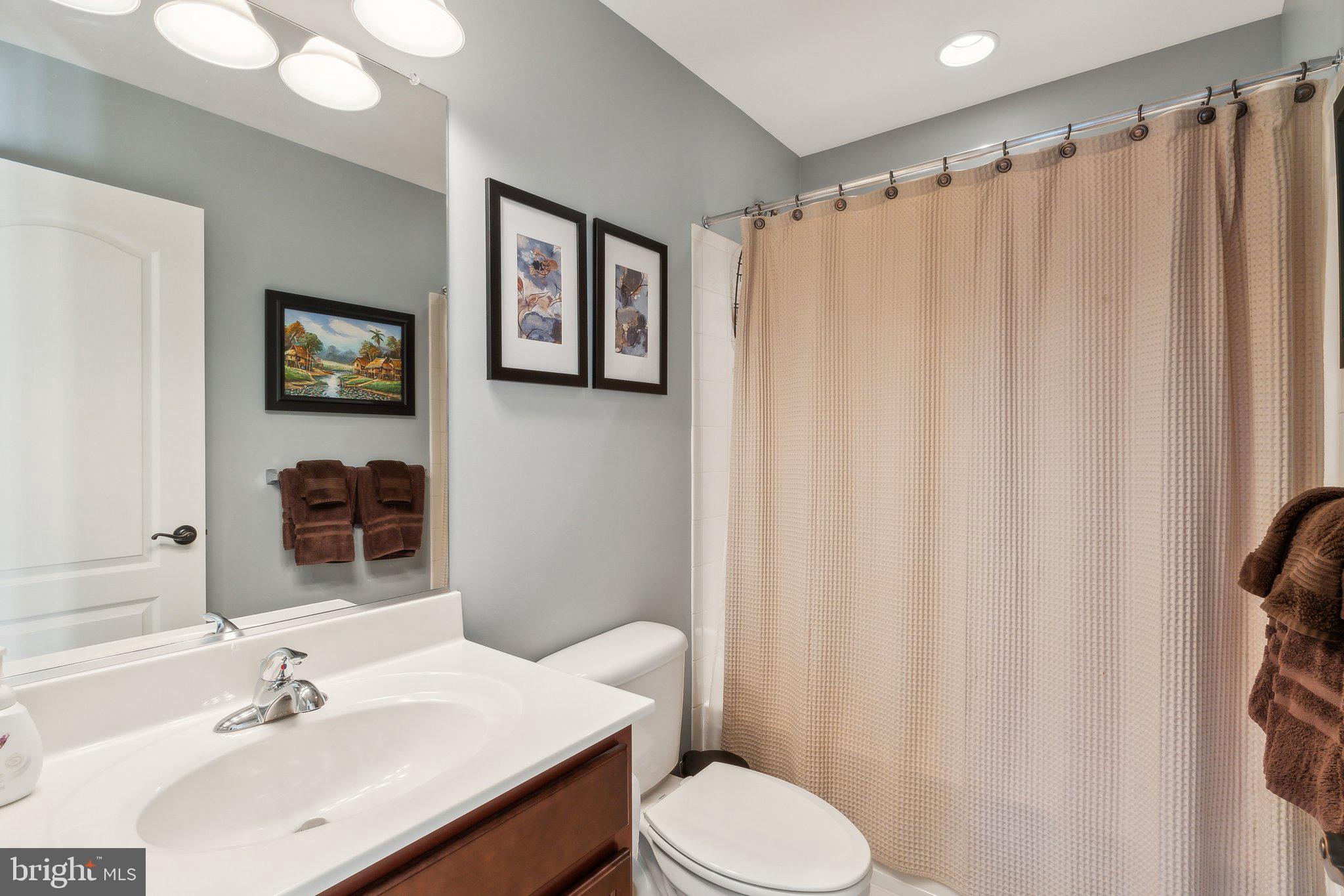 GIBSONS GRANT - Residential