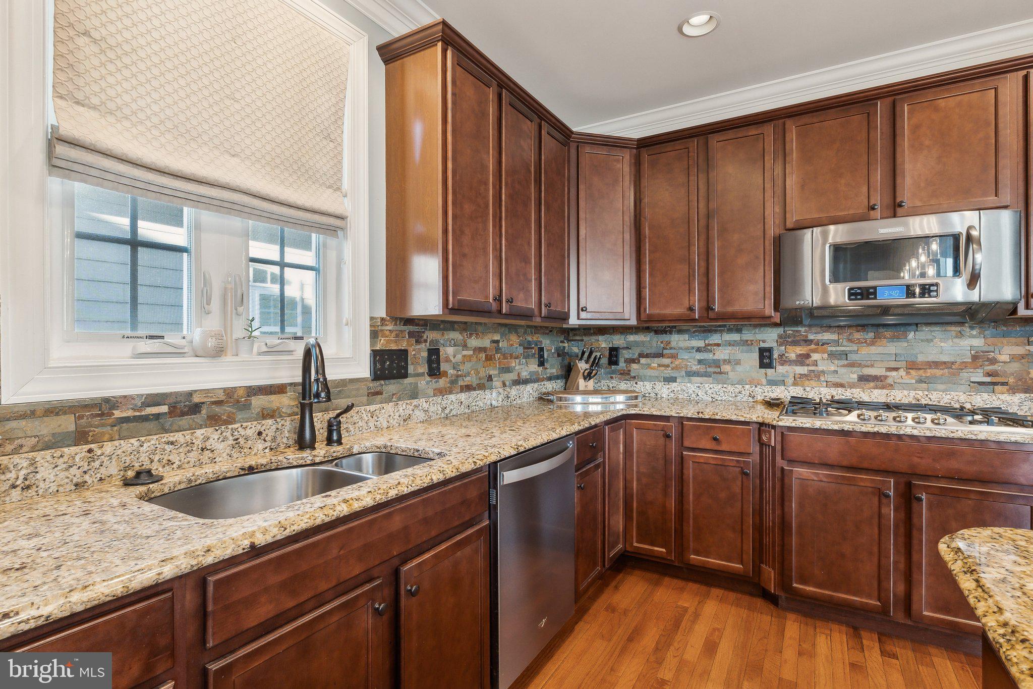 GIBSONS GRANT - Residential