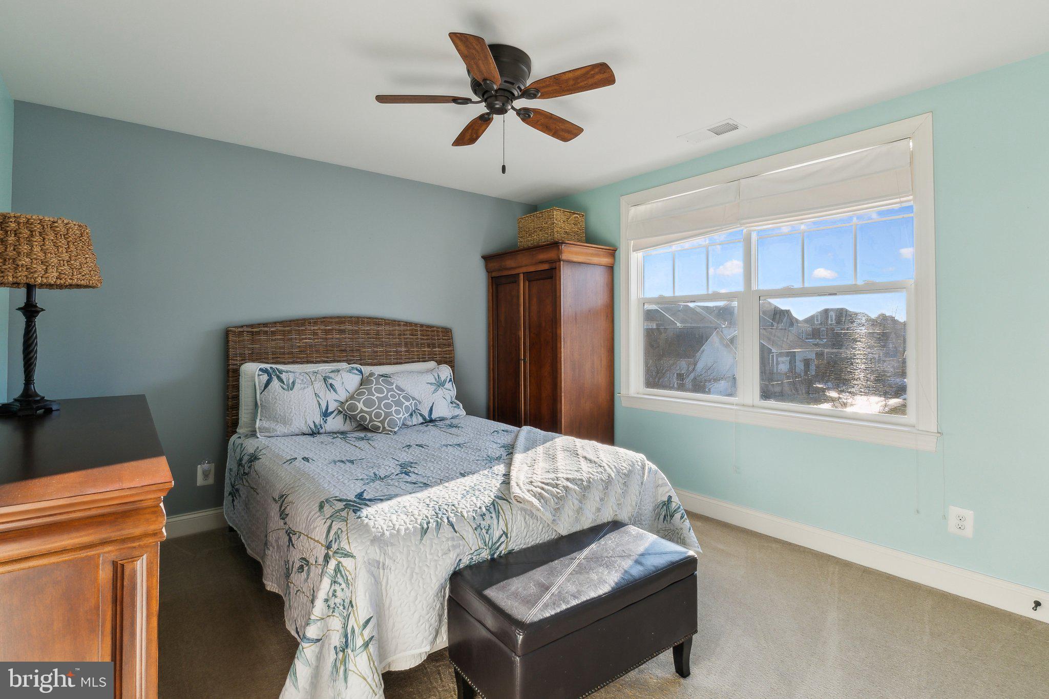 GIBSONS GRANT - Residential