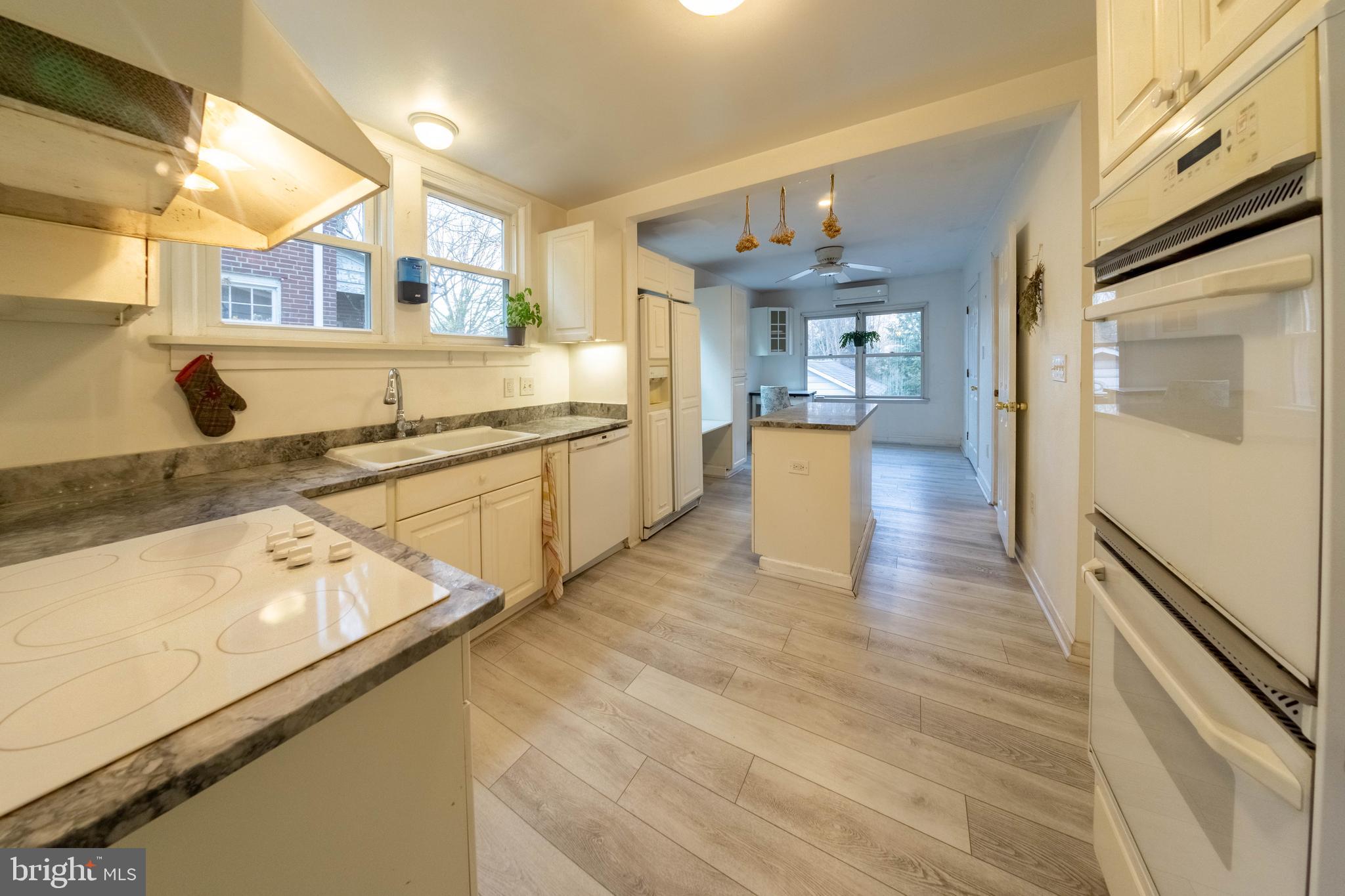 UNIVERSITY PARK - Residential