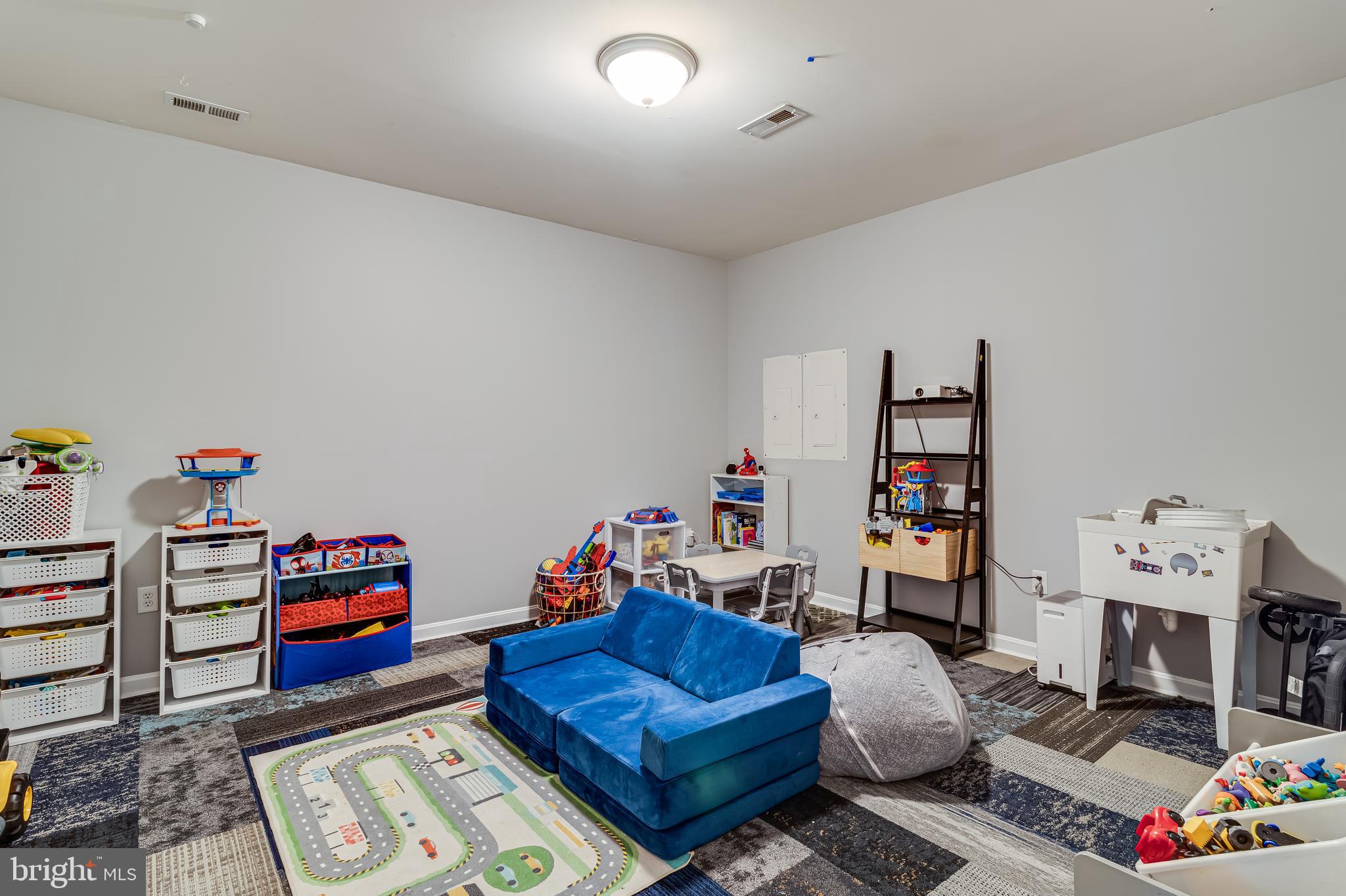 SAN FRANCISCO BY THE BAY - Residential