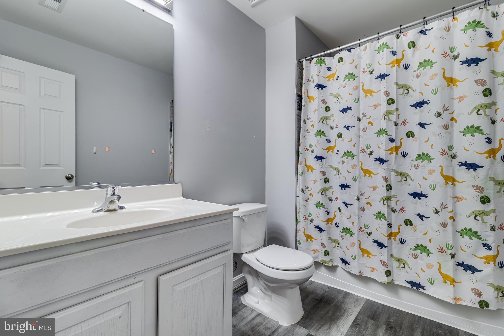 SAN FRANCISCO BY THE BAY - Residential