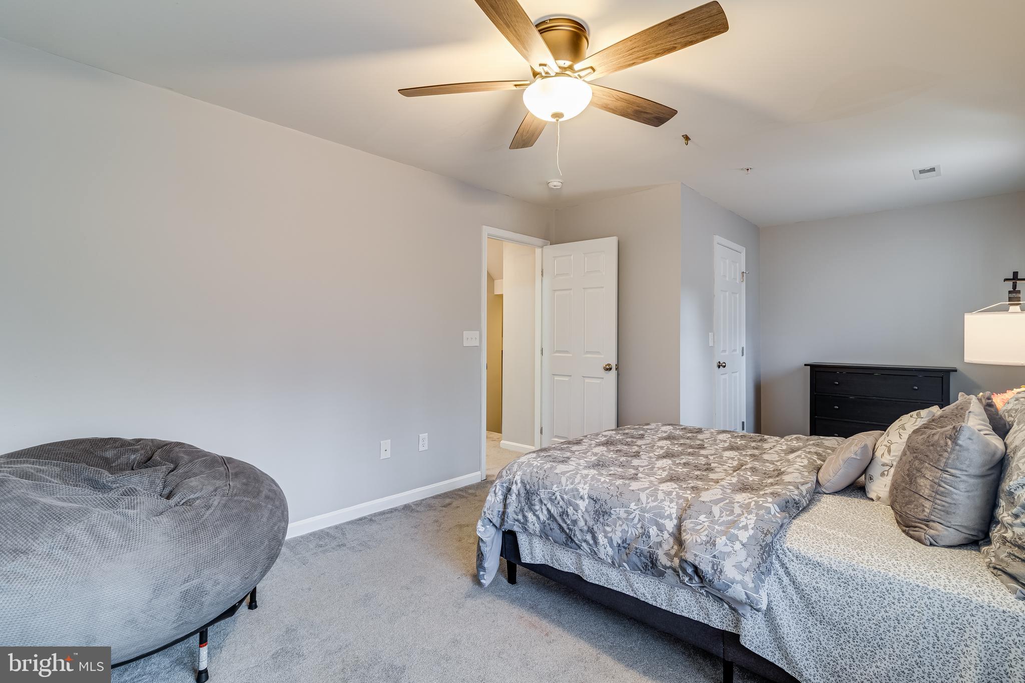 SAN FRANCISCO BY THE BAY - Residential