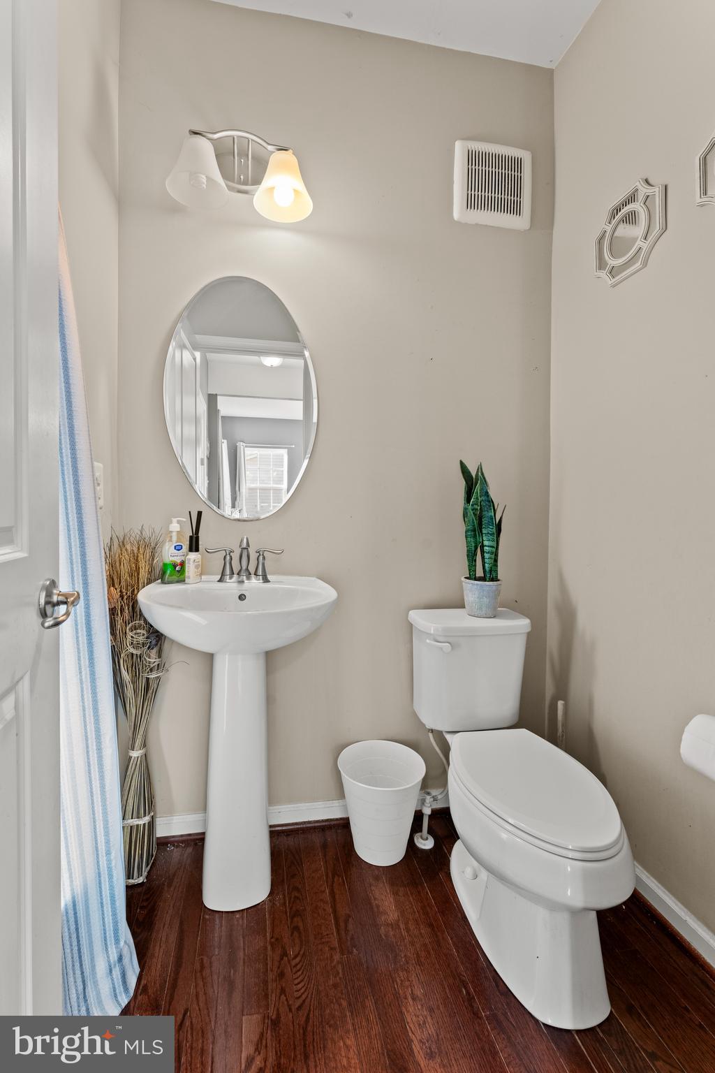 AUTUMN HILLS - Residential