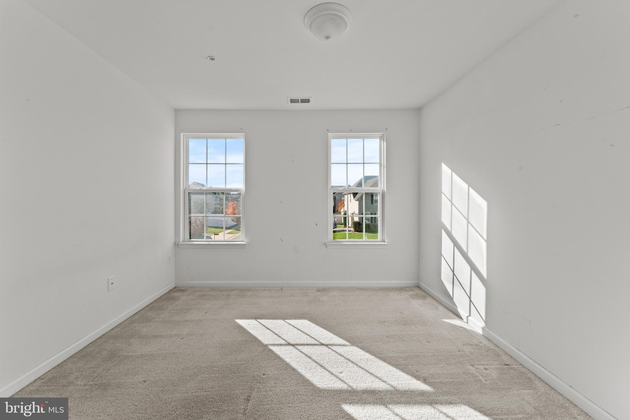 AUTUMN HILLS - Residential