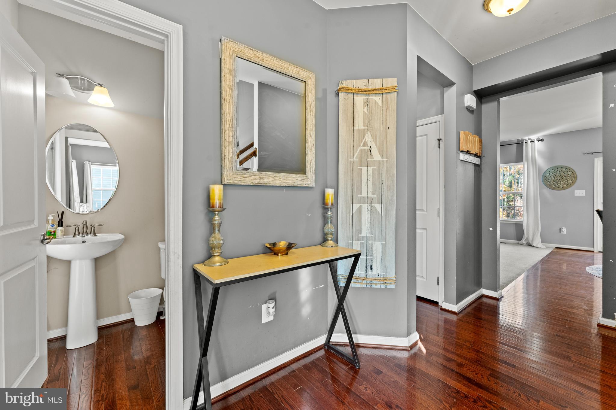 AUTUMN HILLS - Residential