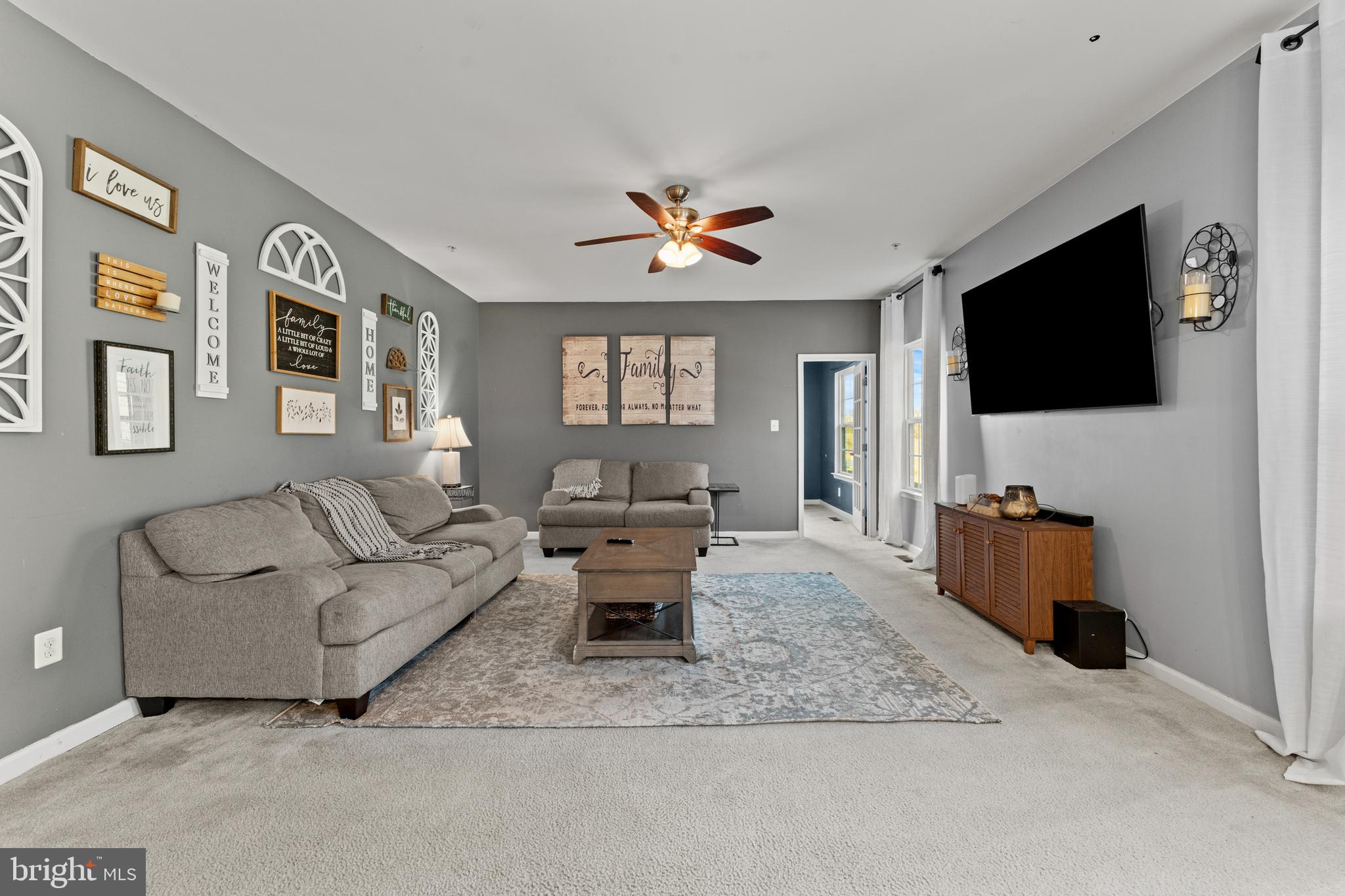 AUTUMN HILLS - Residential