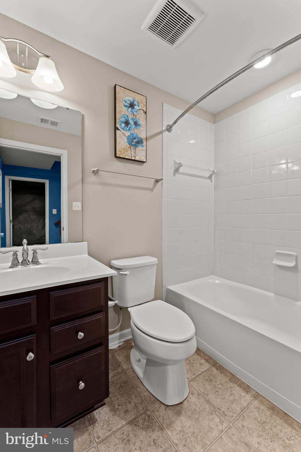 AUTUMN HILLS - Residential