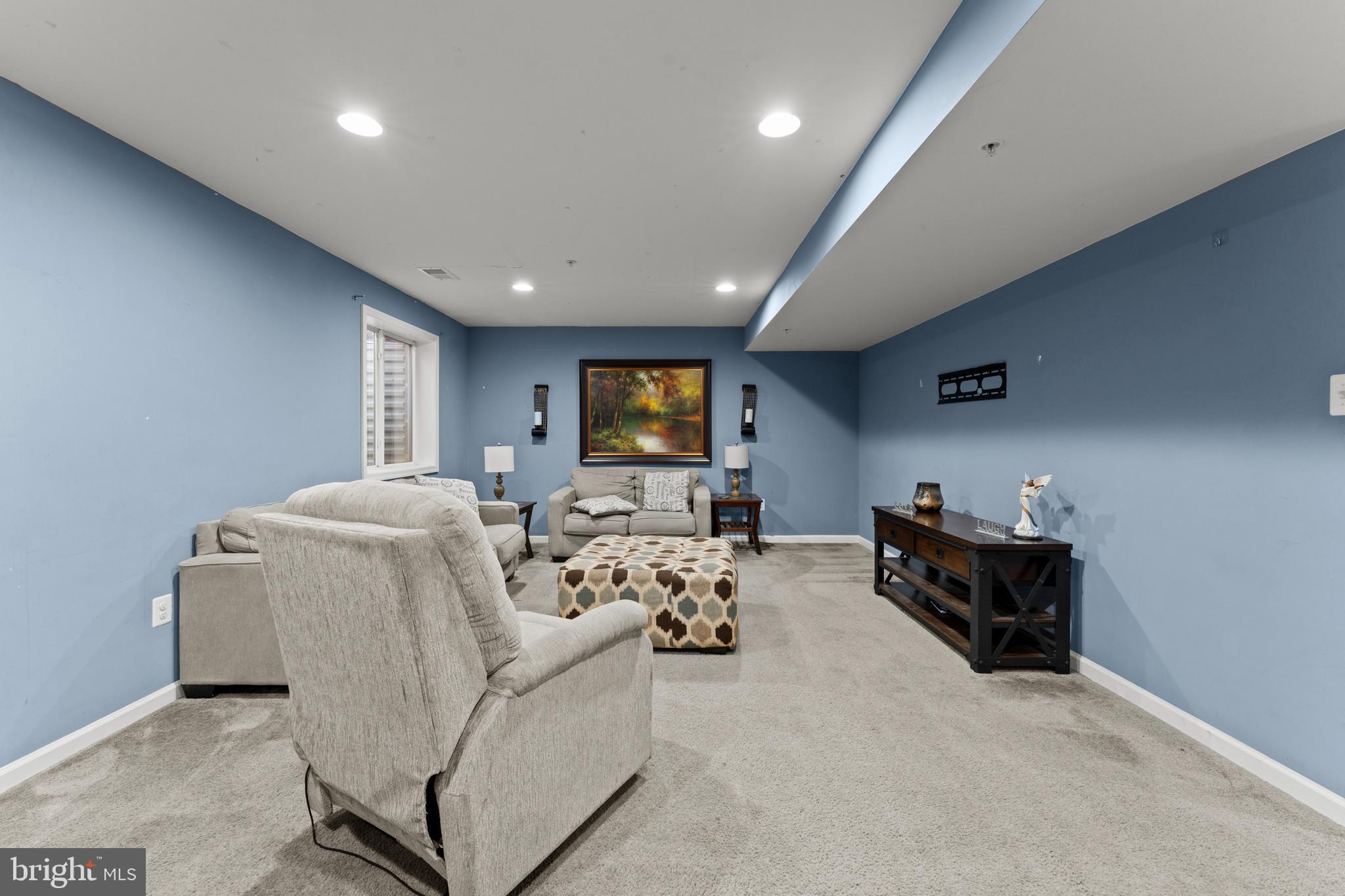 AUTUMN HILLS - Residential