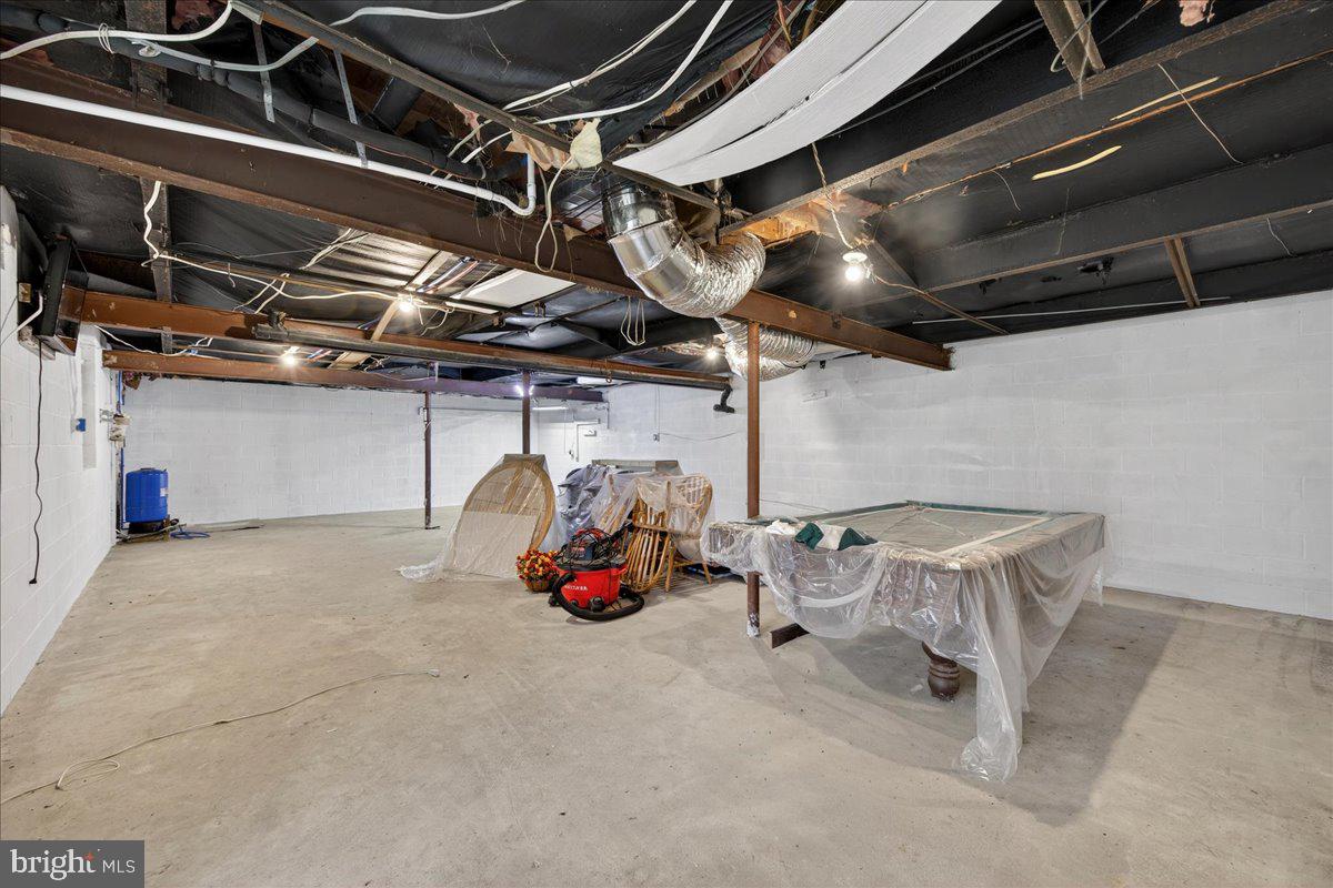 ASPEN HILLS - Residential