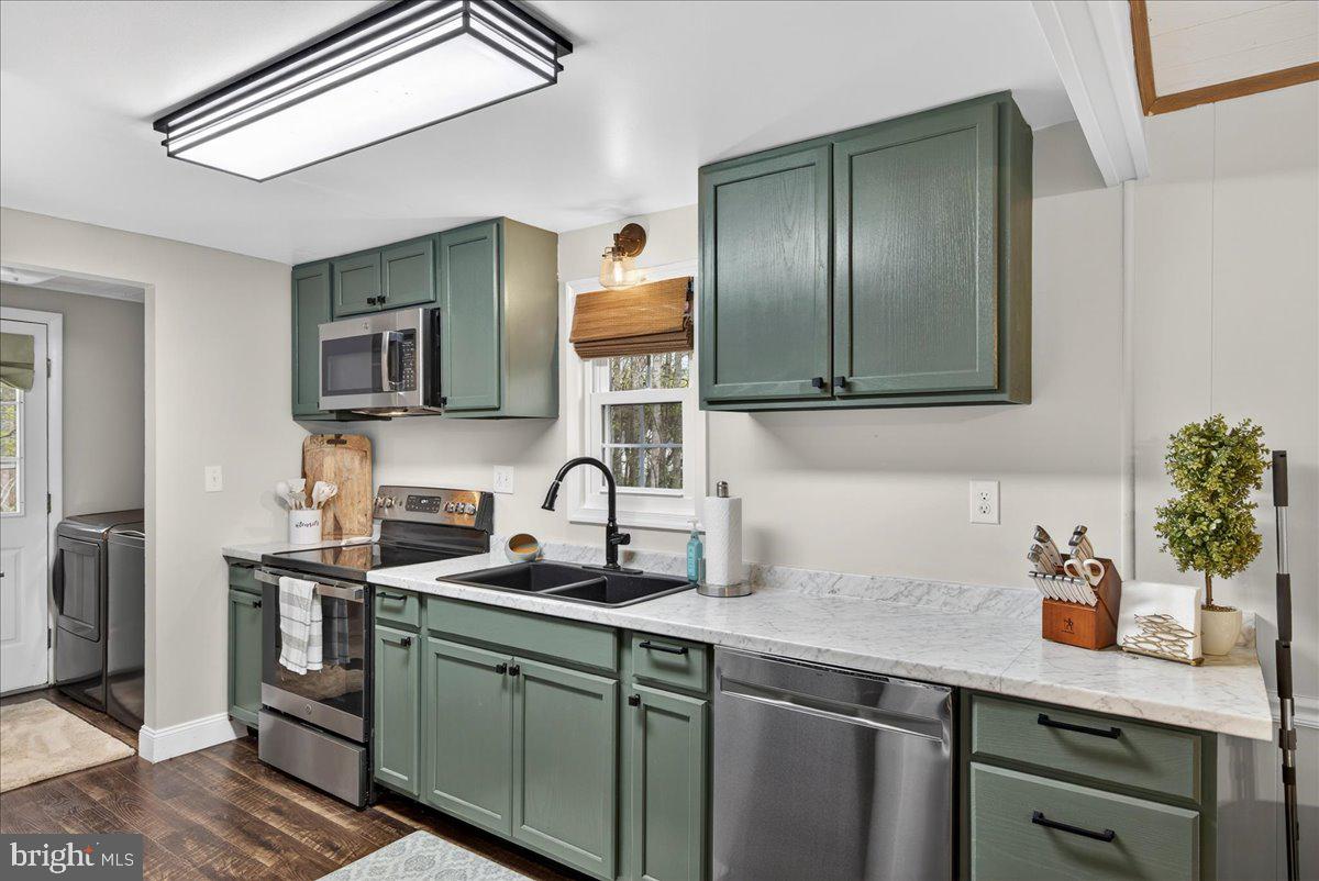 ASPEN HILLS - Residential