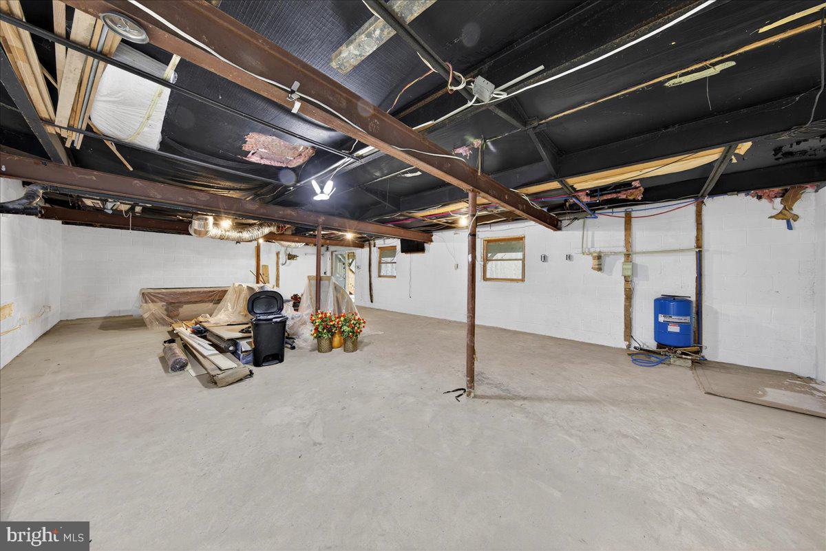 ASPEN HILLS - Residential