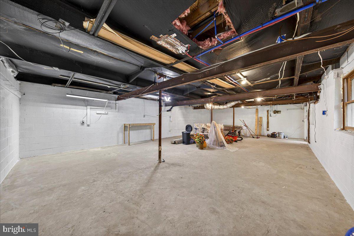 ASPEN HILLS - Residential