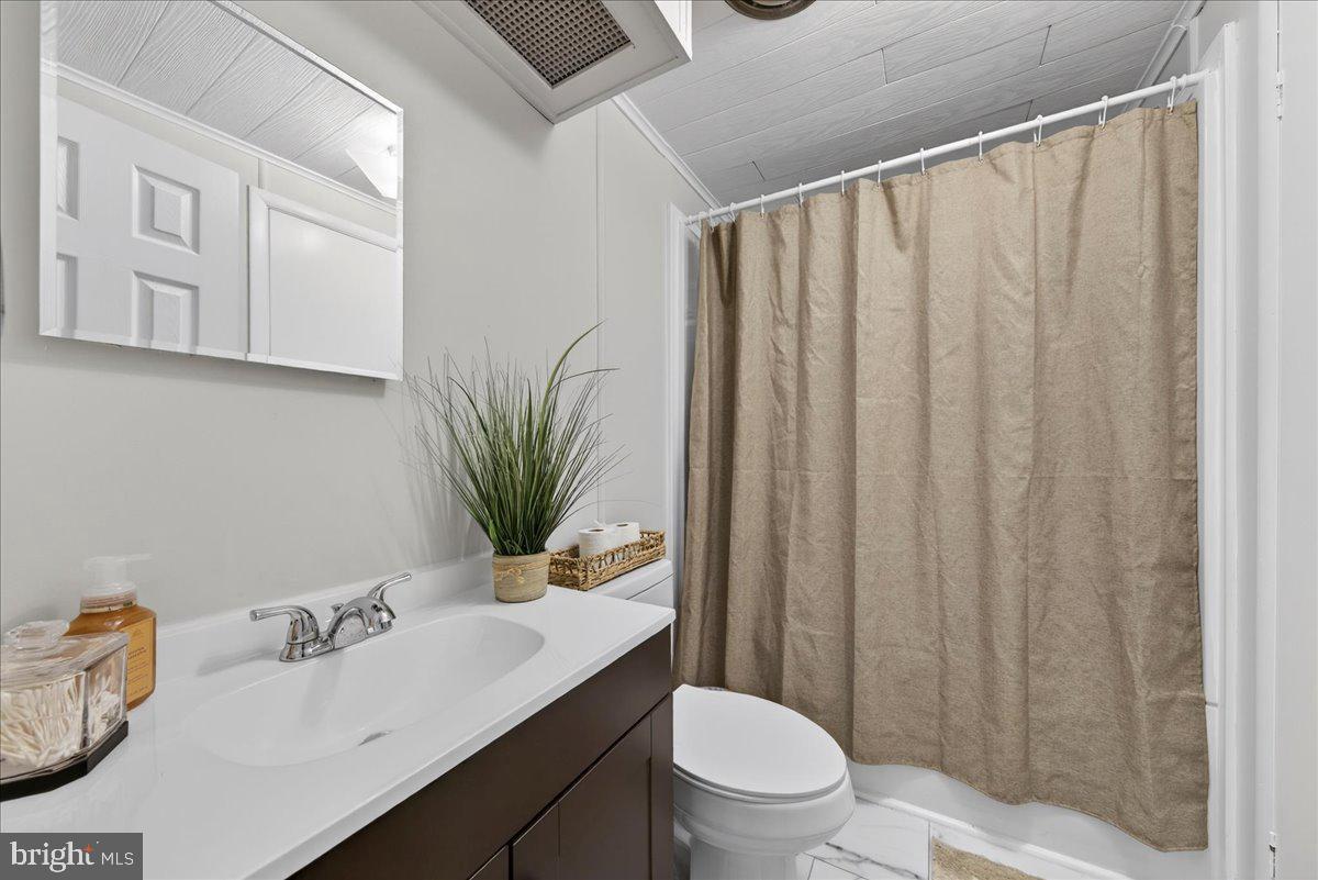 ASPEN HILLS - Residential