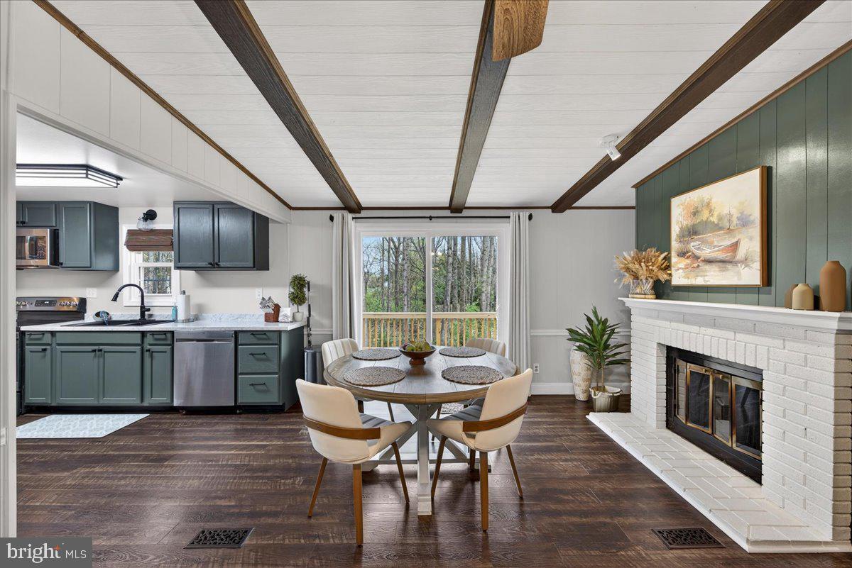 ASPEN HILLS - Residential