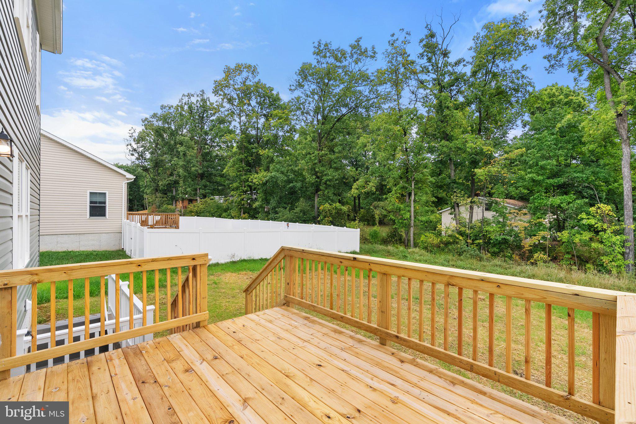 MIDDLE CREEK VISTAS - Residential