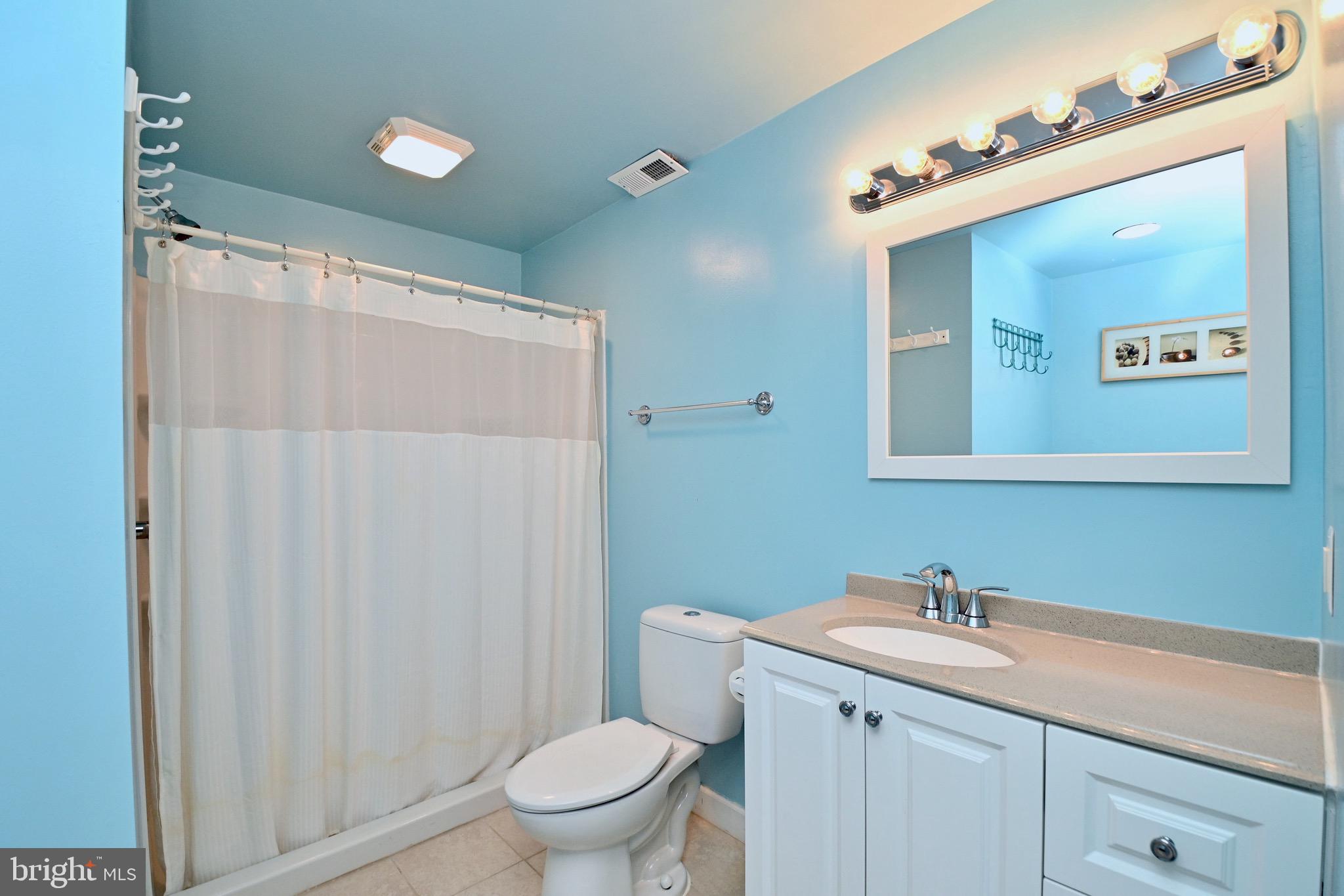 LEESBURG COUNTRY CLUB - Residential