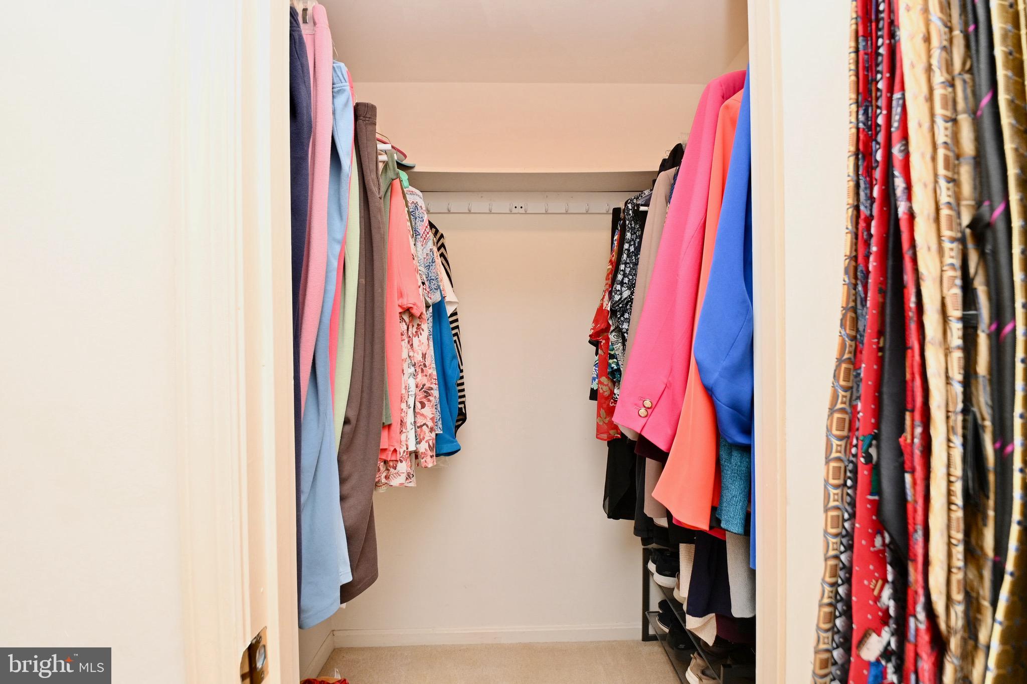 LEESBURG COUNTRY CLUB - Residential