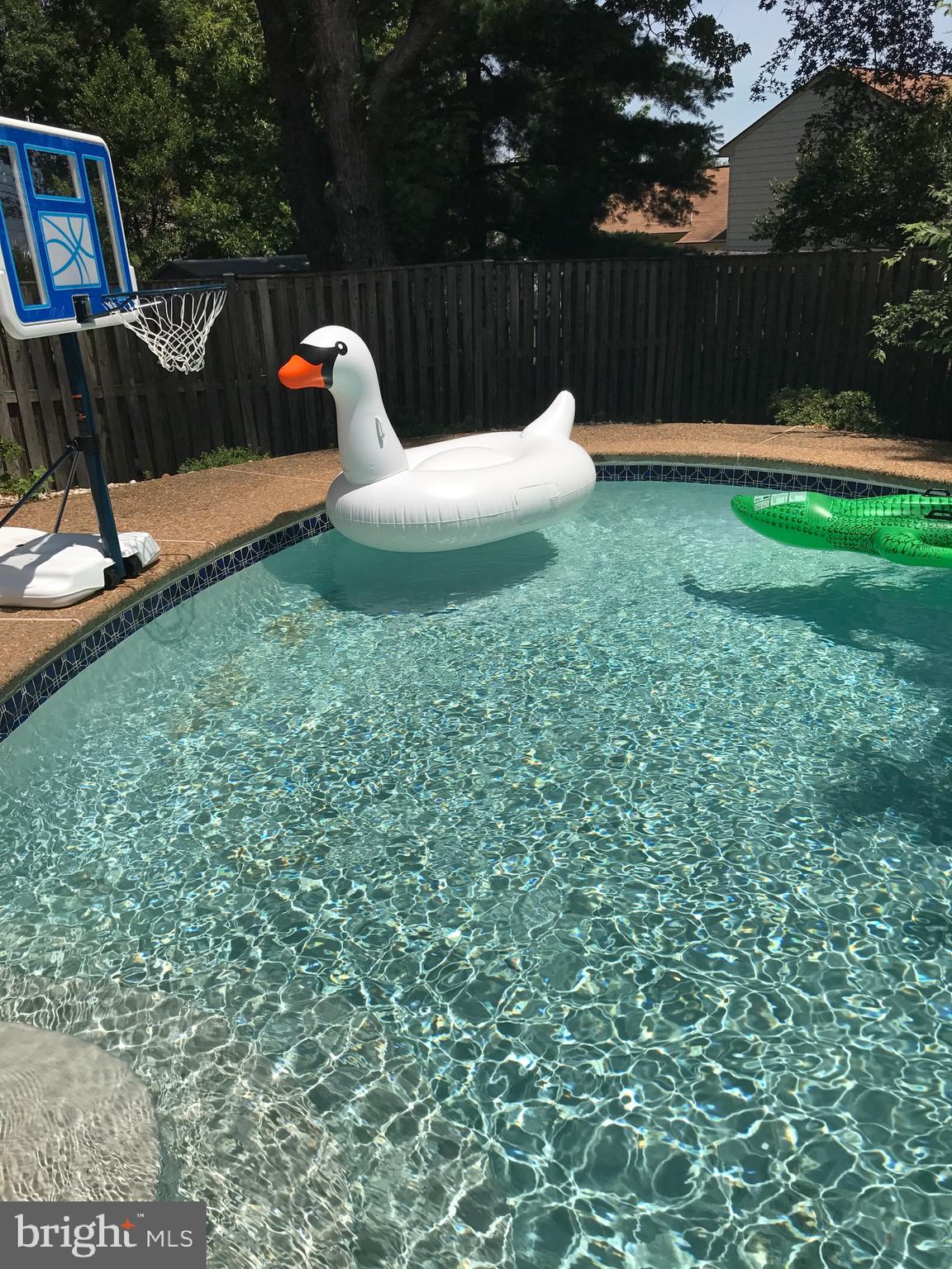 LEESBURG COUNTRY CLUB - Residential