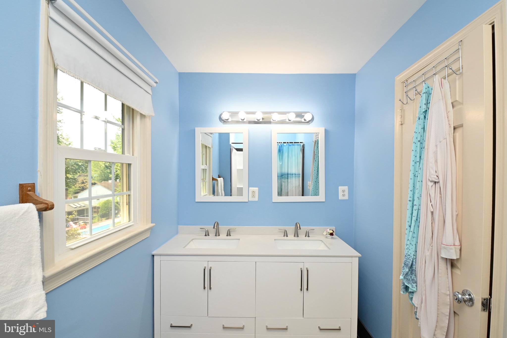 LEESBURG COUNTRY CLUB - Residential