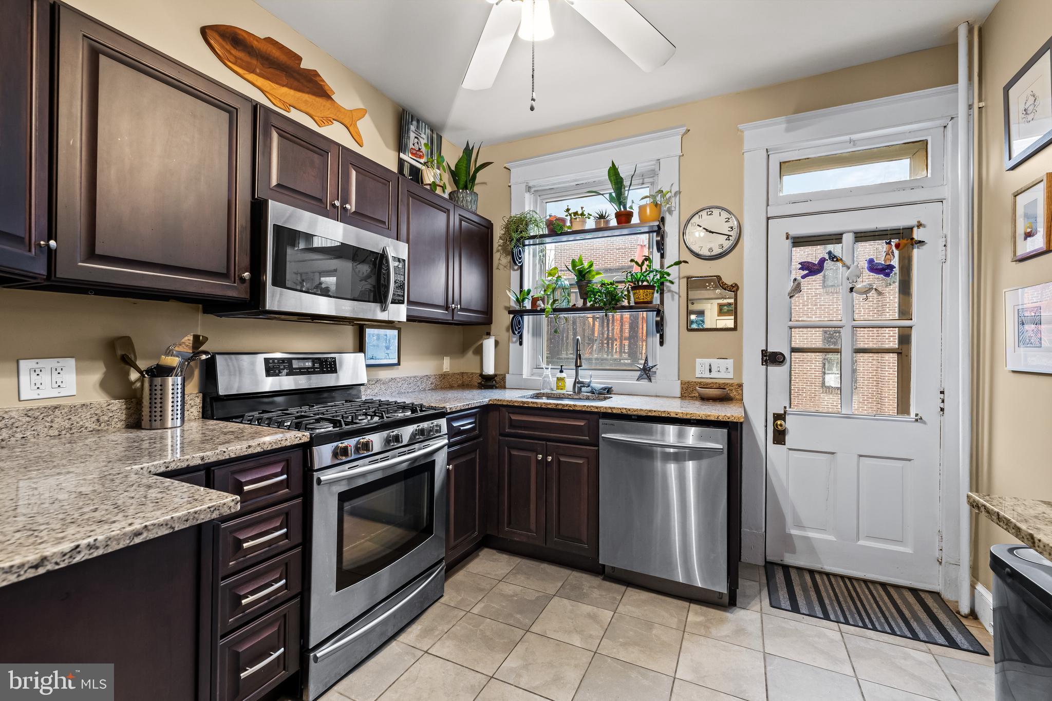 WYMAN PARK HAMPDEN - Residential