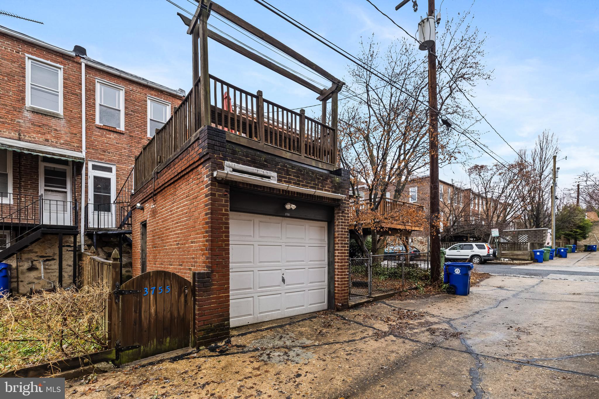 WYMAN PARK HAMPDEN - Residential