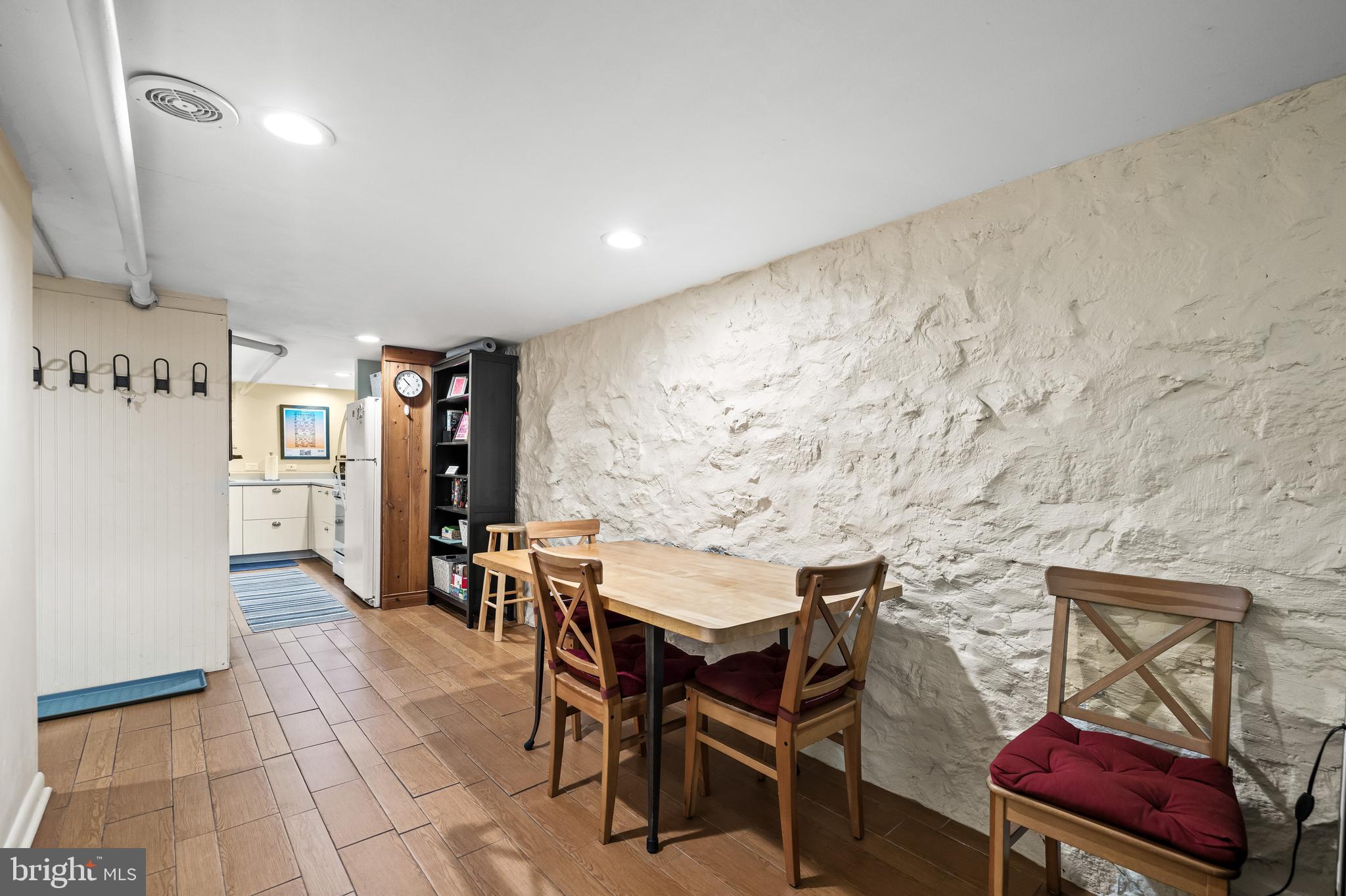 WYMAN PARK HAMPDEN - Residential