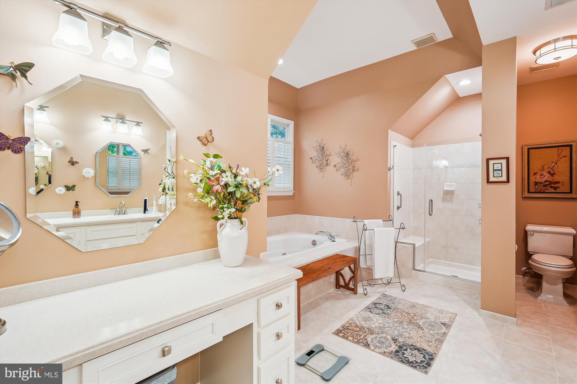 LAKES AT RED ROCK - Residential