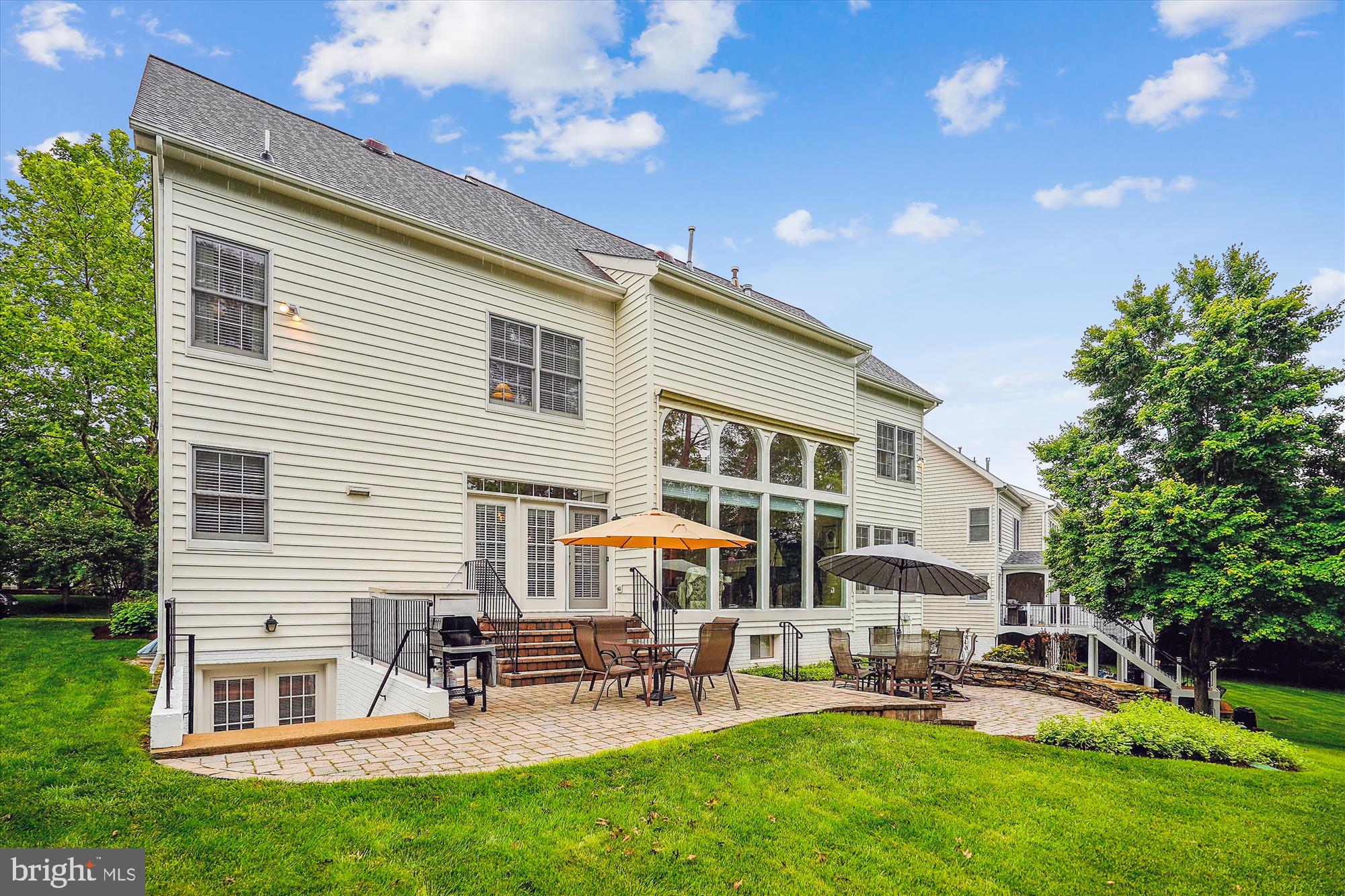 LAKES AT RED ROCK - Residential