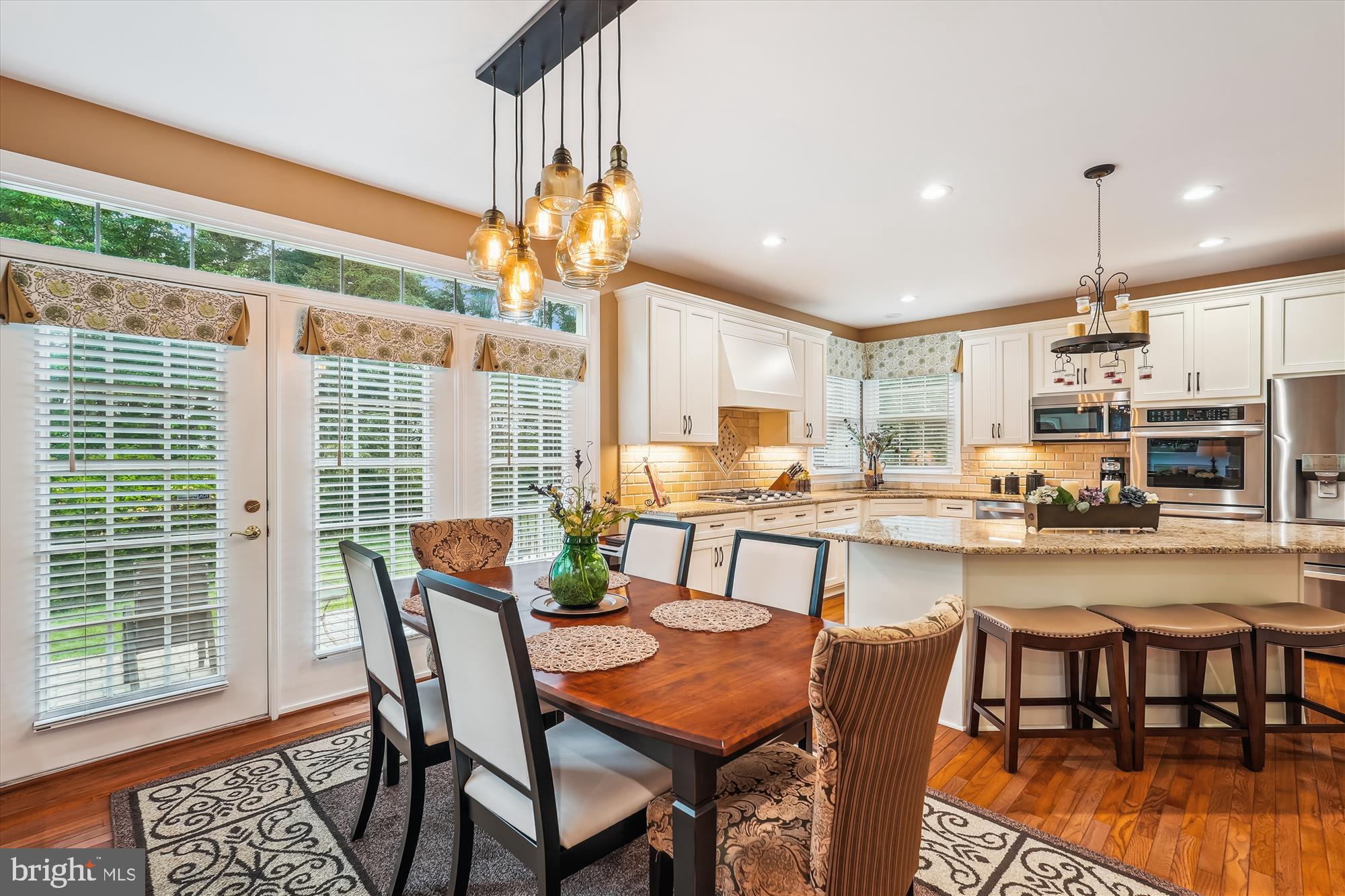 LAKES AT RED ROCK - Residential