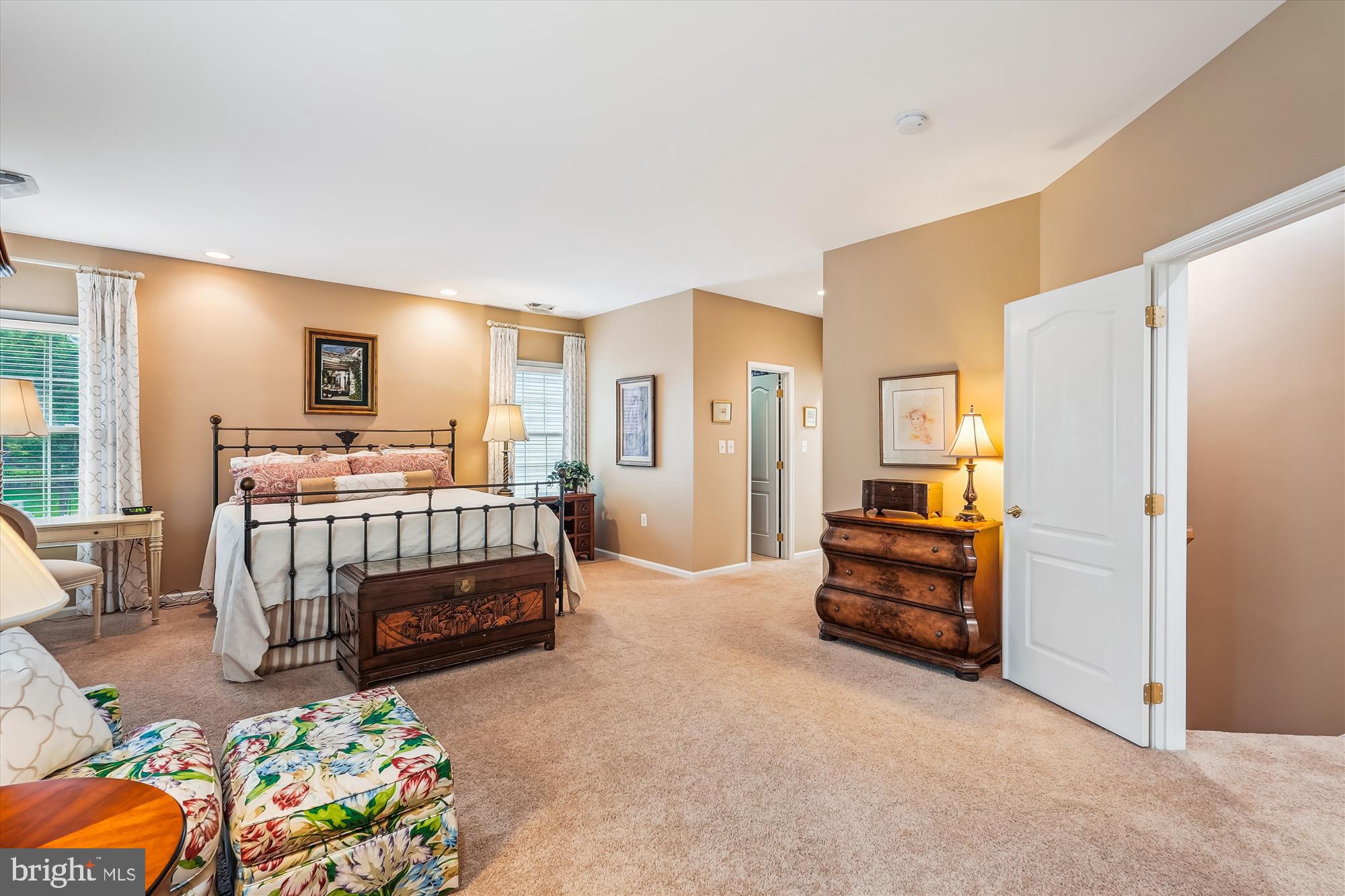 LAKES AT RED ROCK - Residential