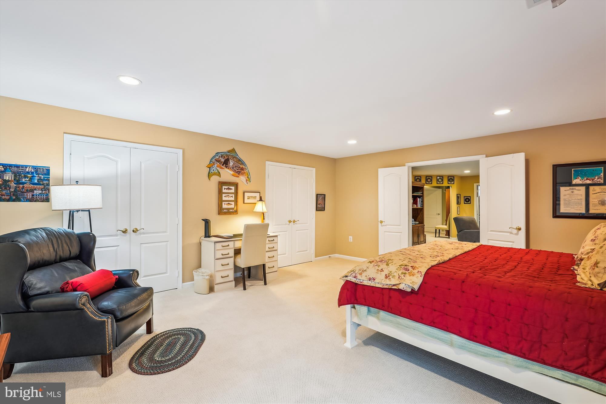 LAKES AT RED ROCK - Residential