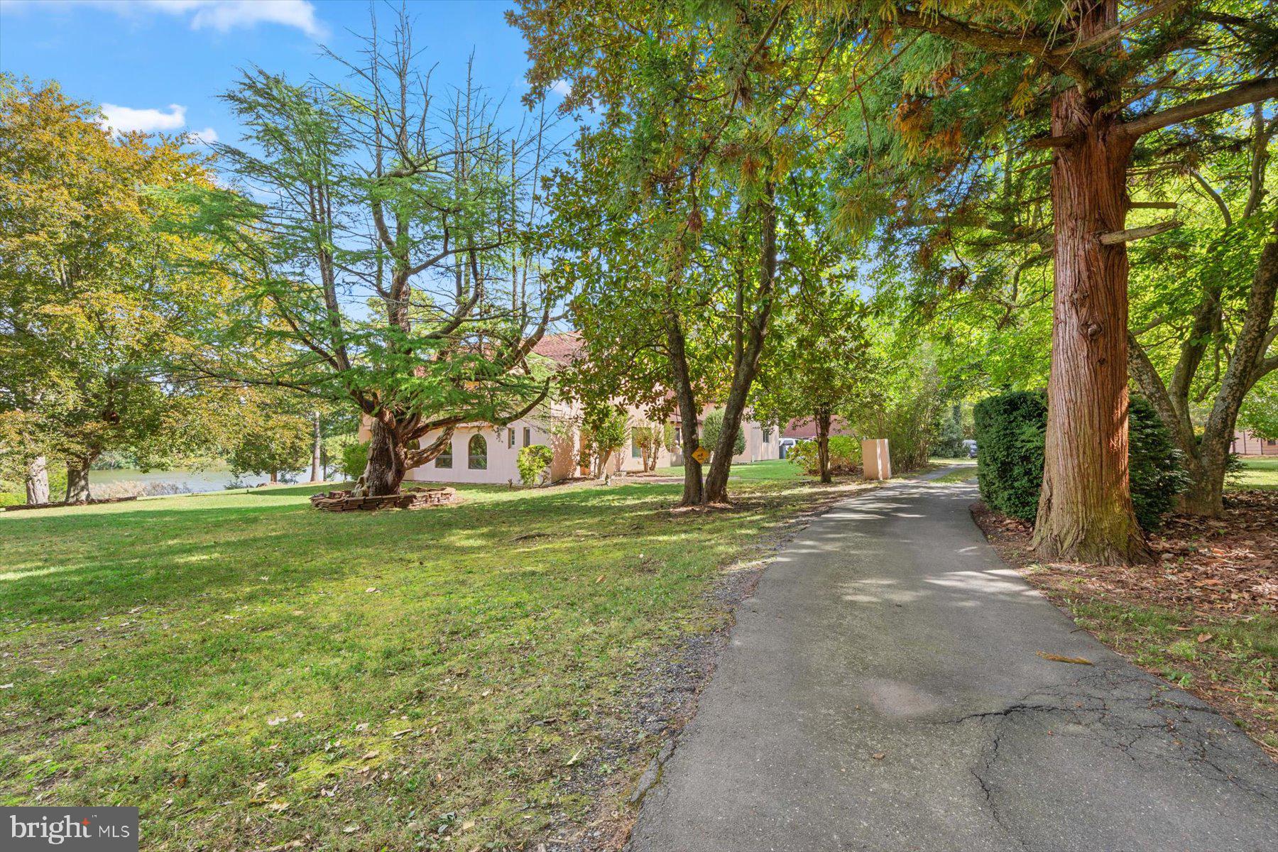 28630 EDGEMERE ROAD