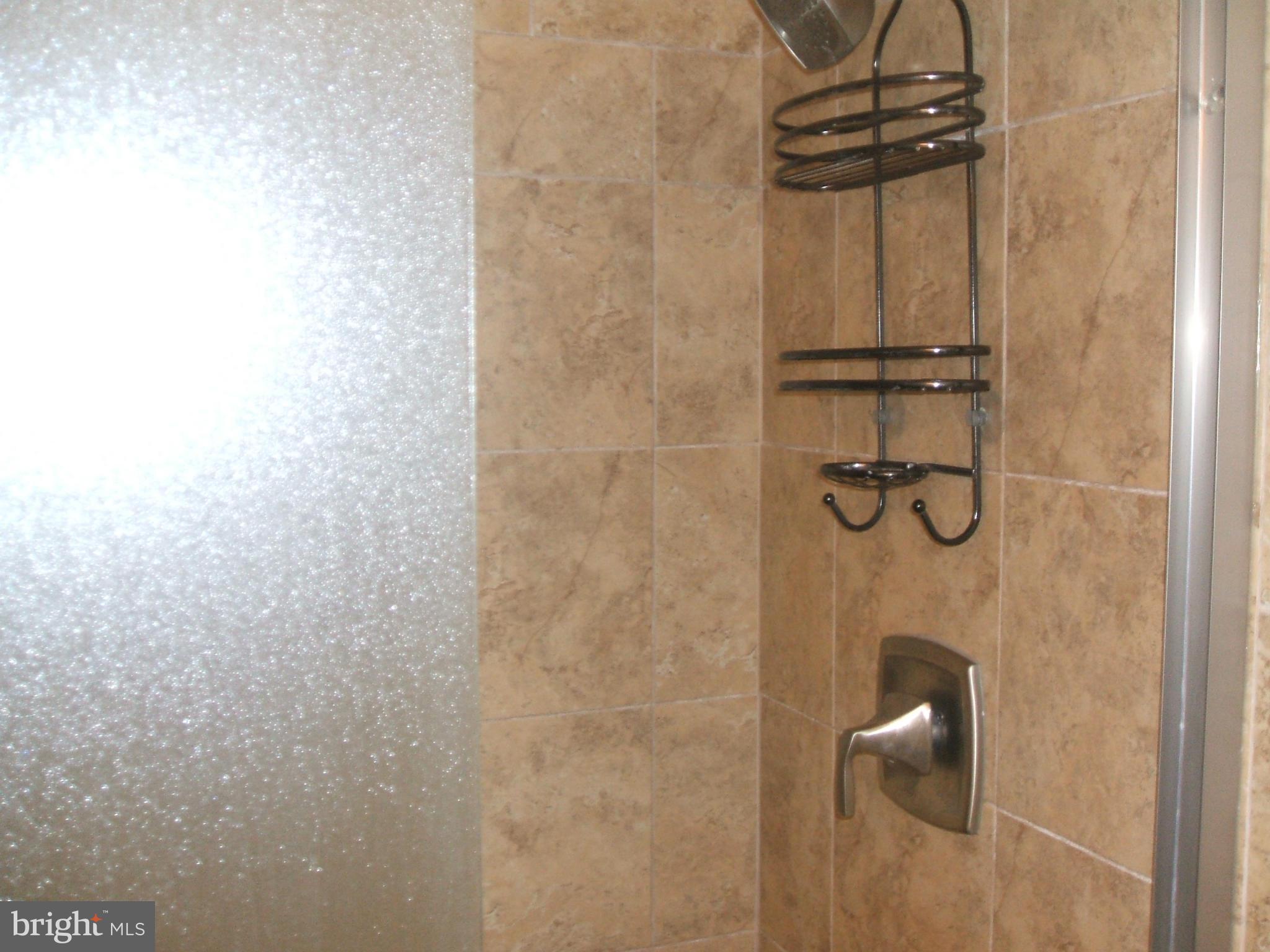 NORTHWOOD PARK - Residential Lease