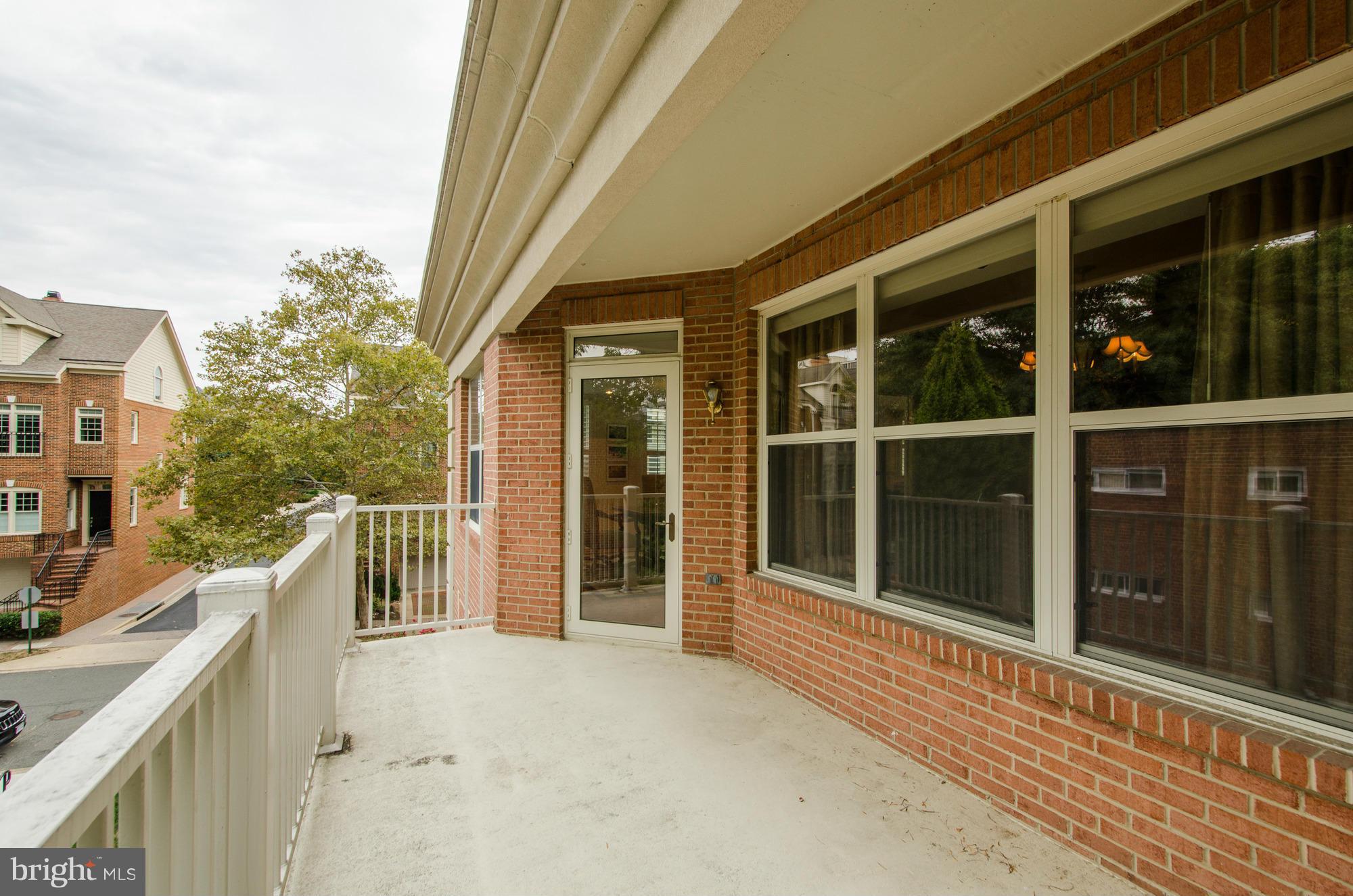 DAKOTA - Residential