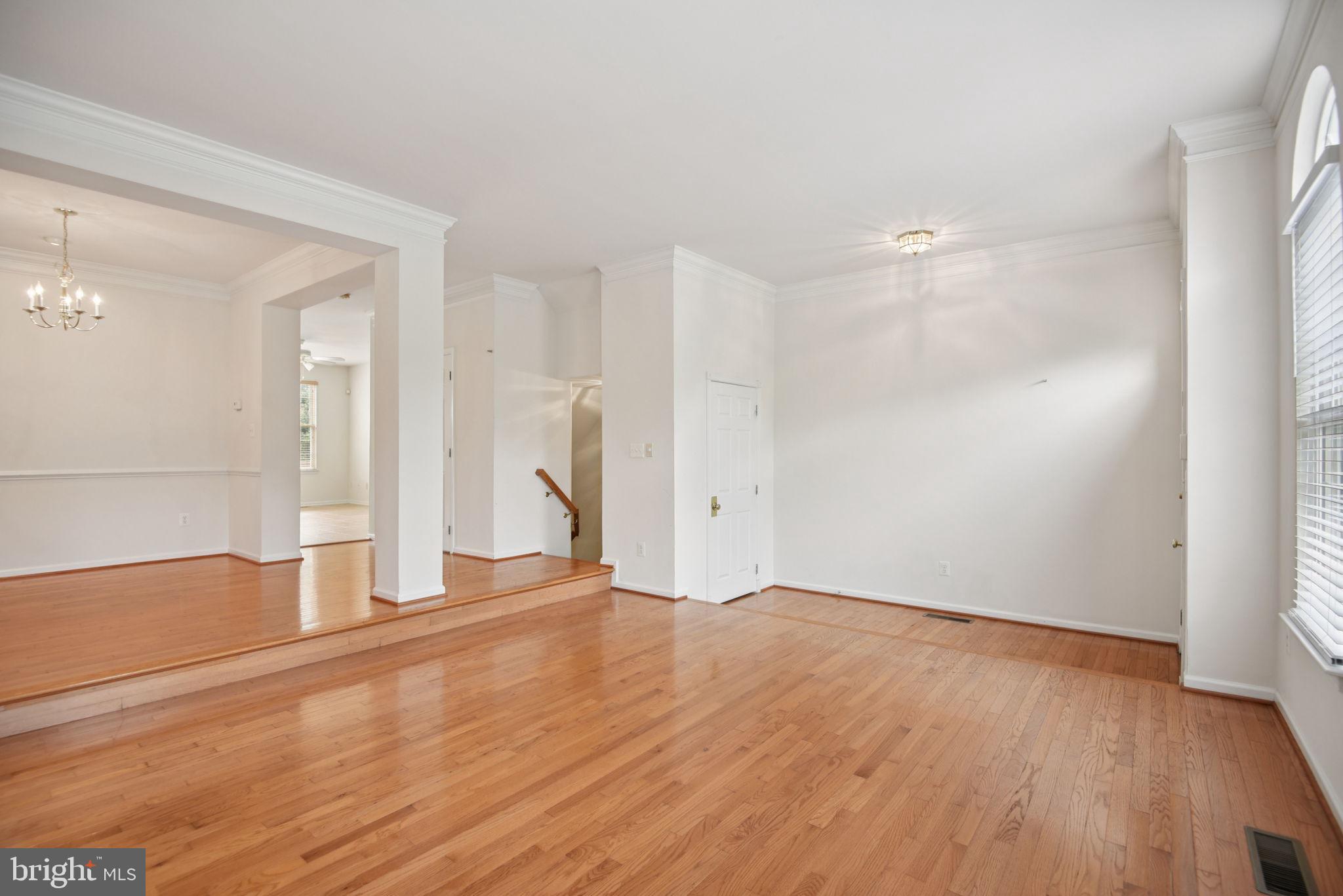 206 ELDER TERRACE