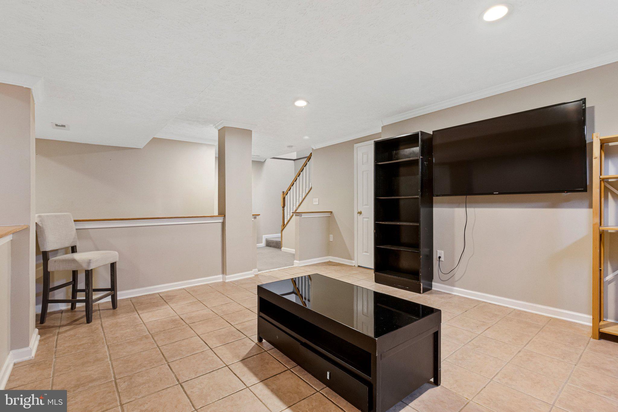 WILLOW RUN - Residential