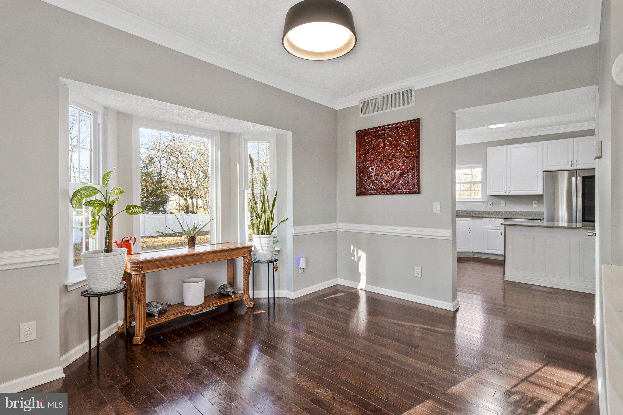 WILLOW RUN - Residential