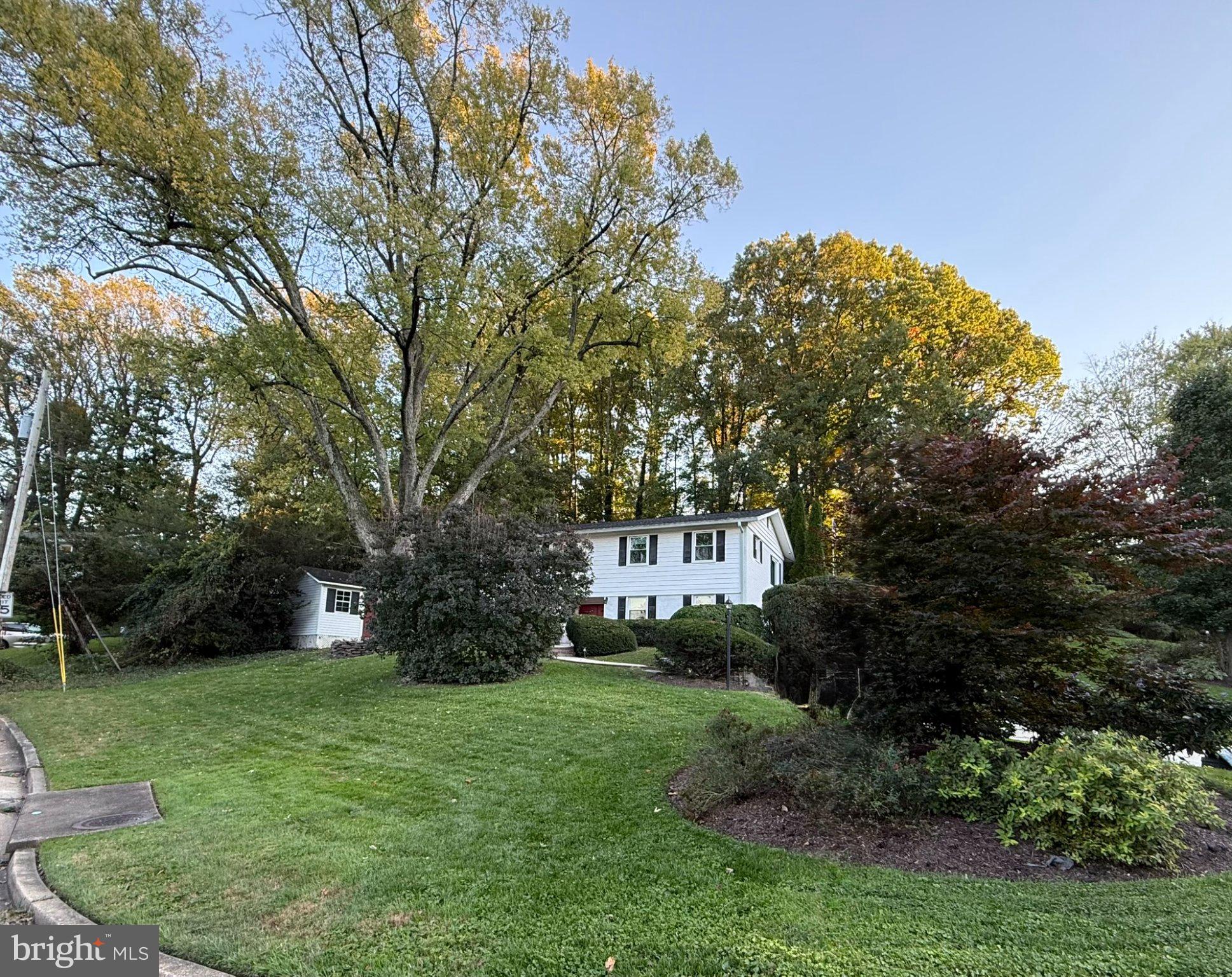 3907 FOREST GROVE DRIVE
