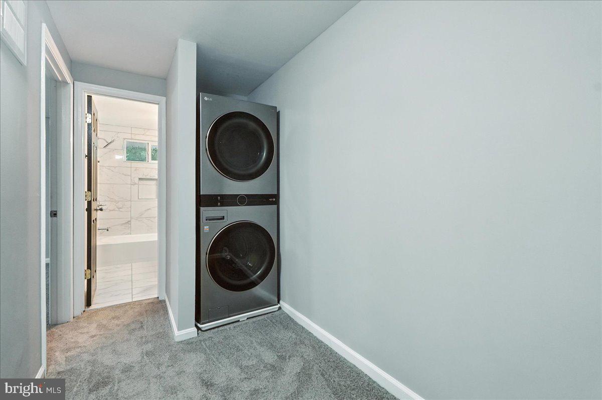 KENT VILLAGE - Residential