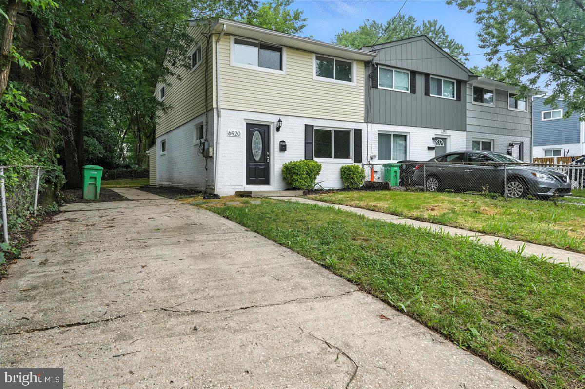 KENT VILLAGE - Residential