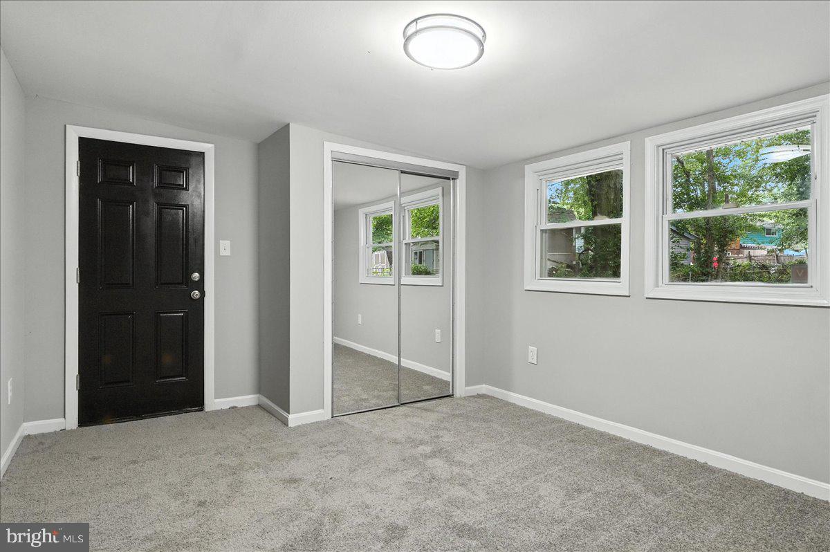 KENT VILLAGE - Residential