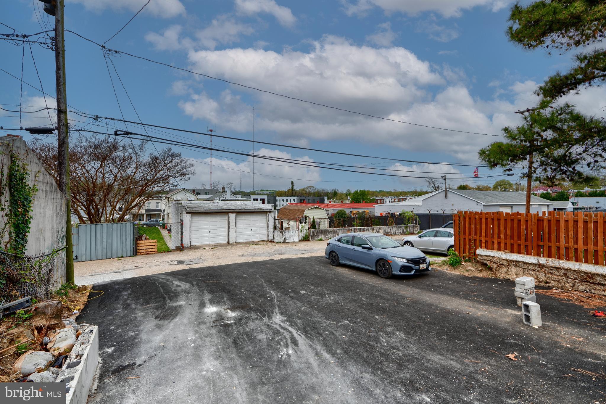 HAMPDEN HISTORIC DISTRICT - Residential Lease