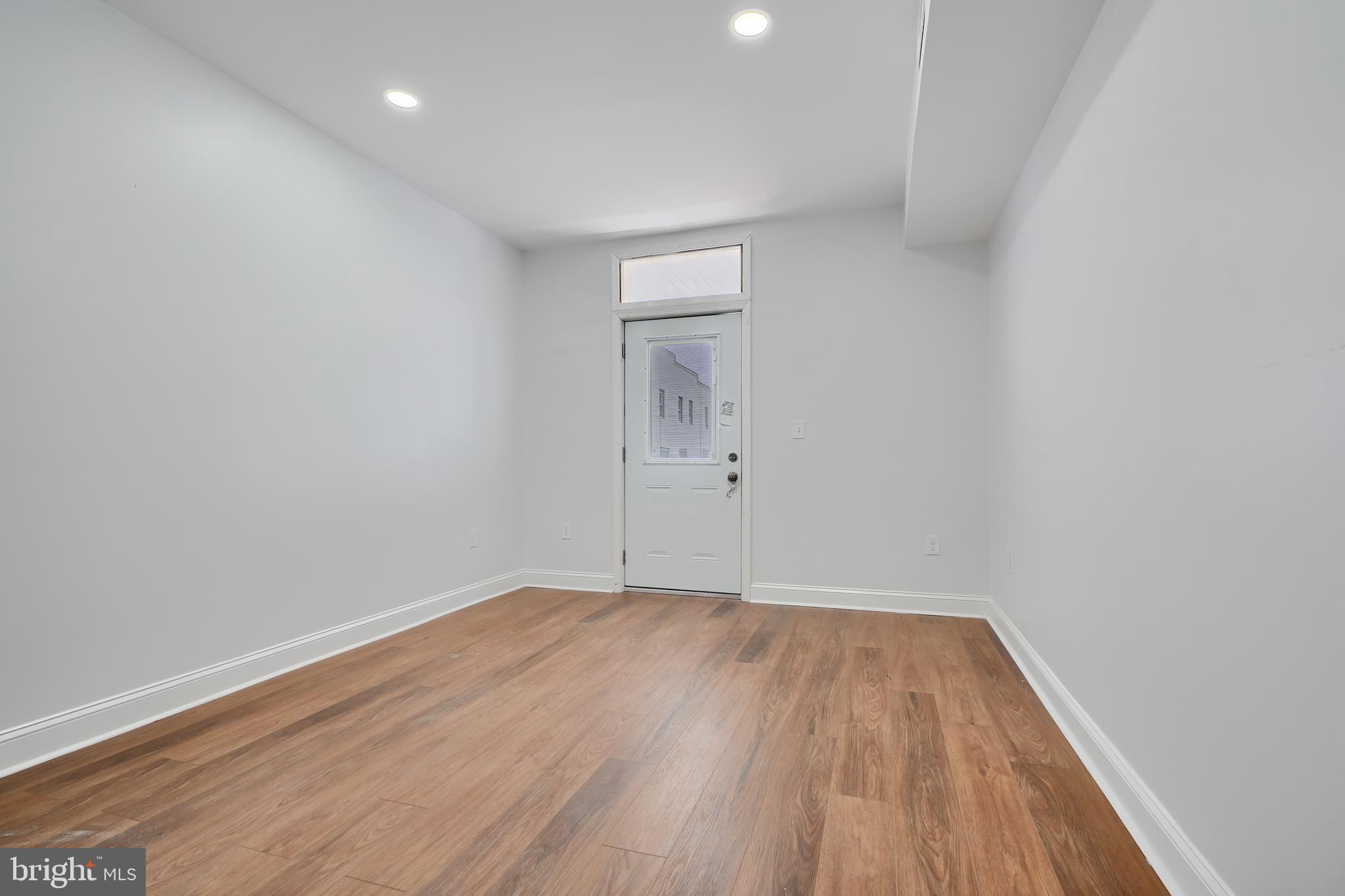 HAMPDEN HISTORIC DISTRICT - Residential Lease