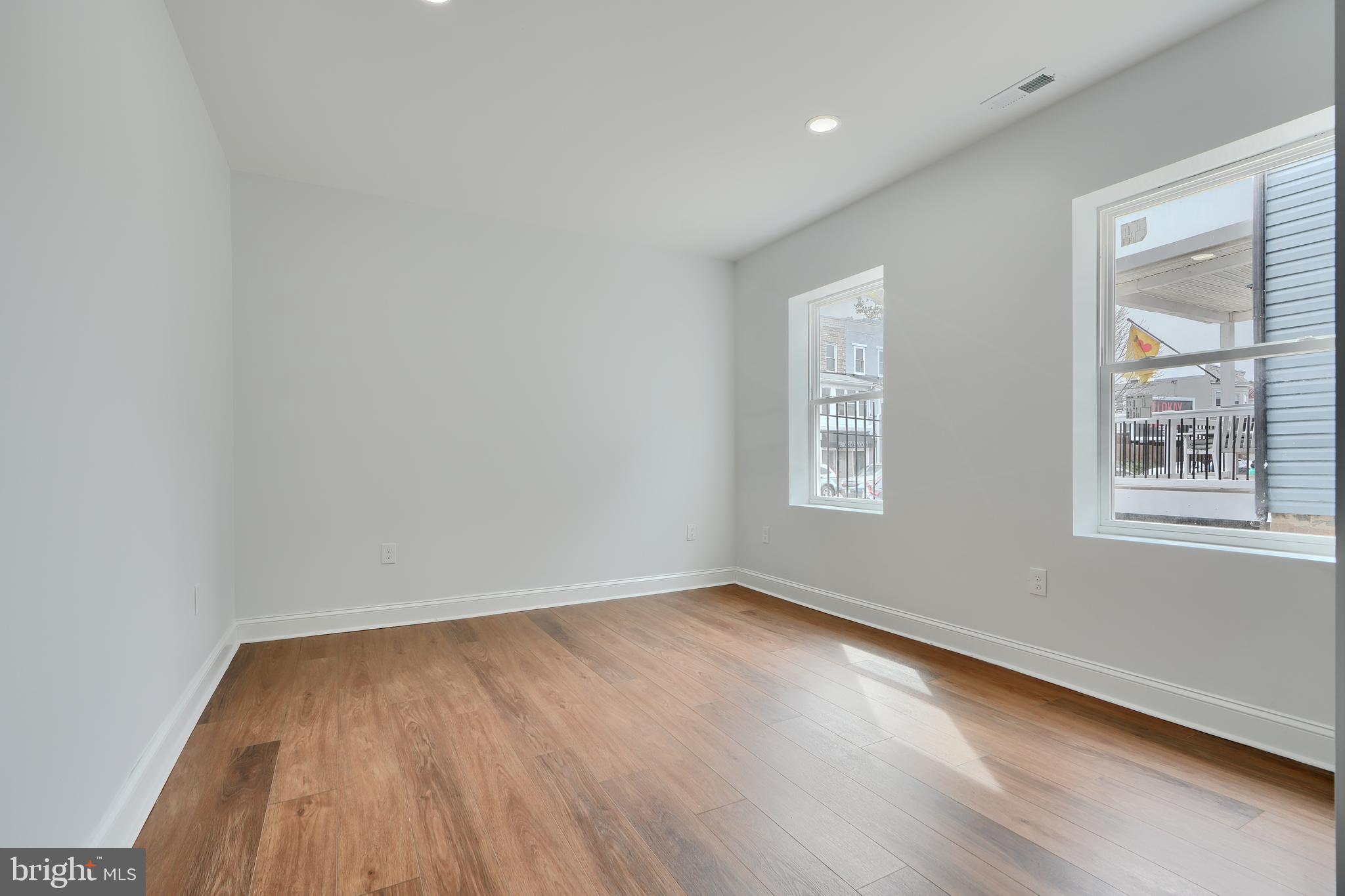 HAMPDEN HISTORIC DISTRICT - Residential Lease