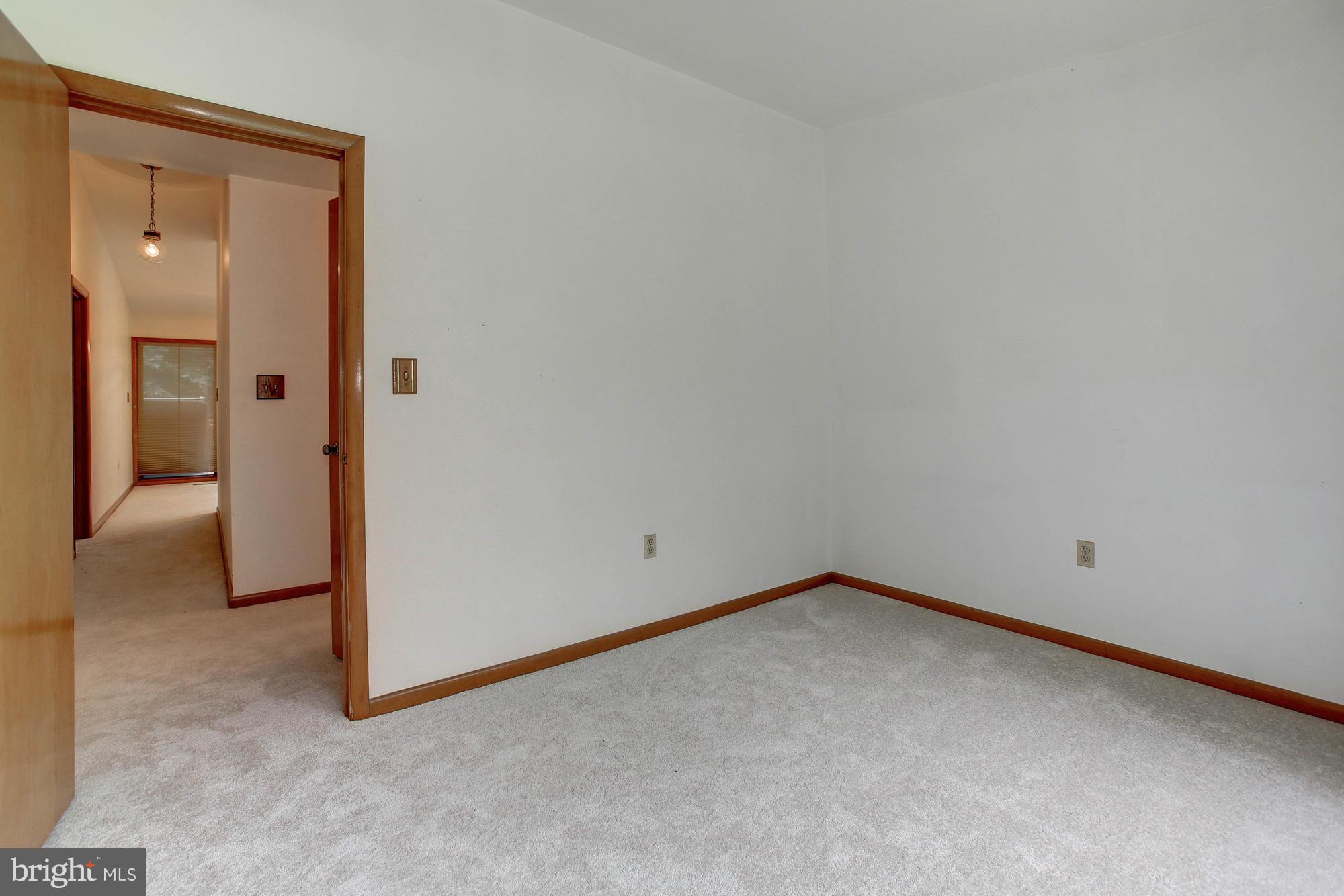 HUNTERS GROVE ESTATES - Residential