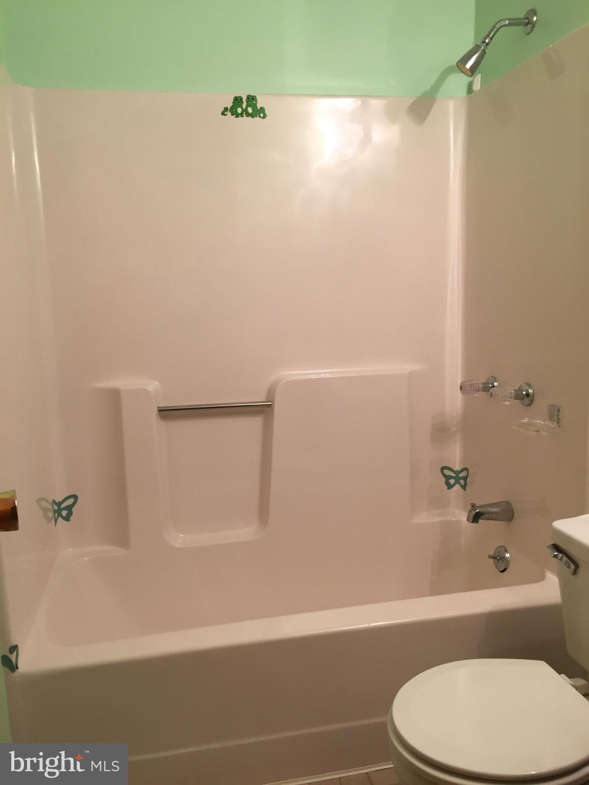 HUNTERS GROVE ESTATES - Residential